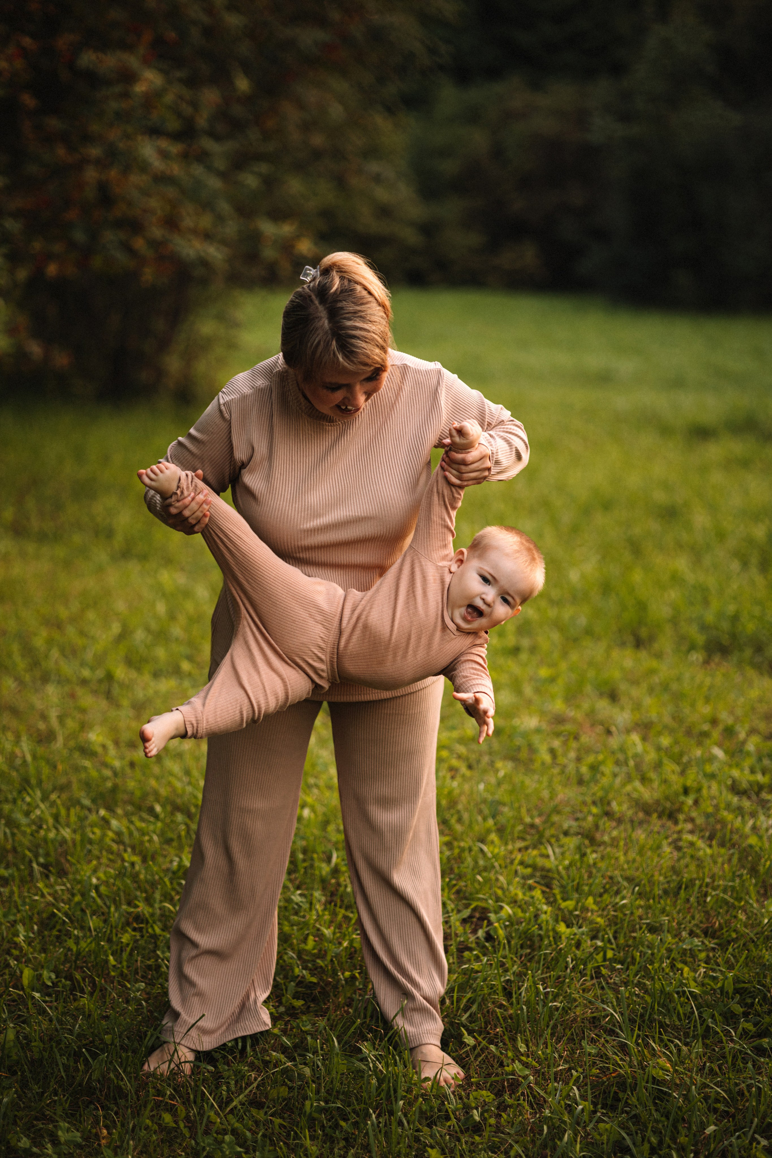 Гордей с мамой на прогулке. Фотограф Нижний Новгород