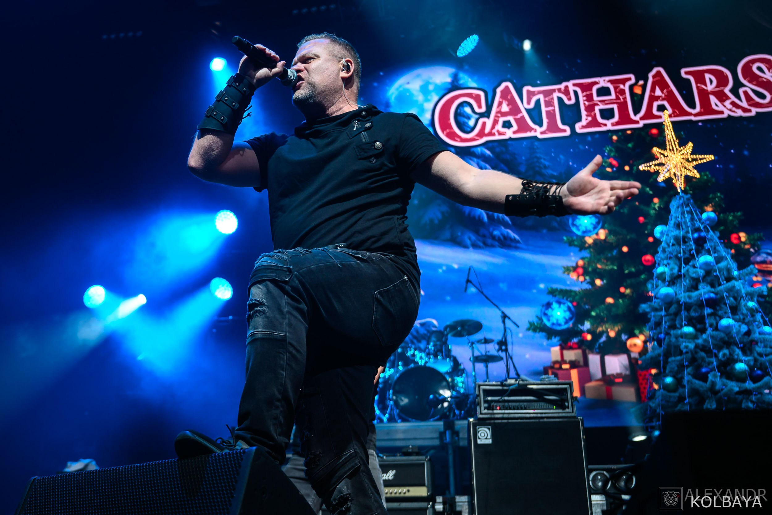 Фоторепортаж с Метал-Елки 2026. Концертный и театральный репортажный фотограф в Москве Александр Колбая