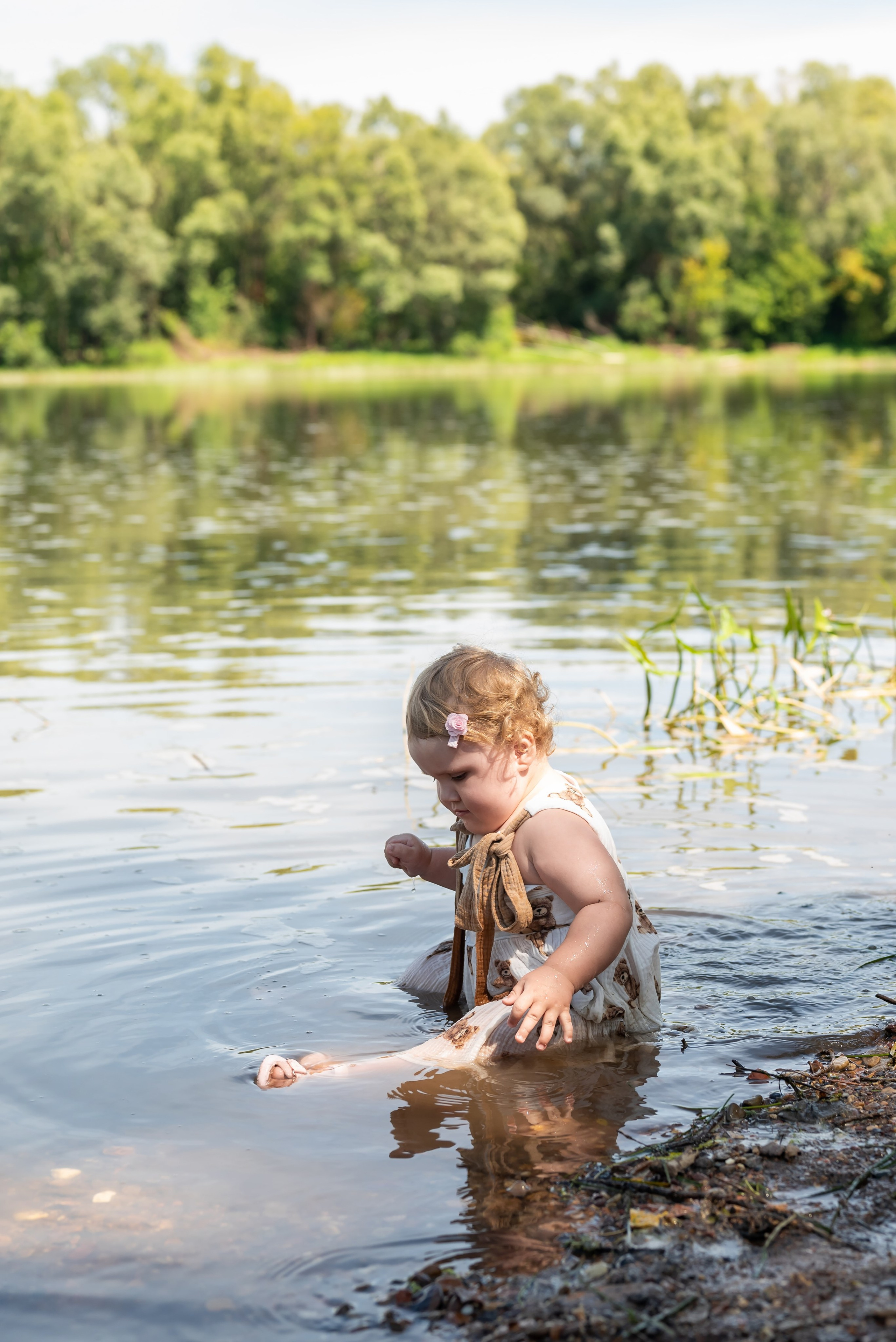 Фотопроект на лодке с голубыми гортензиями. Фотограф в городе Салават