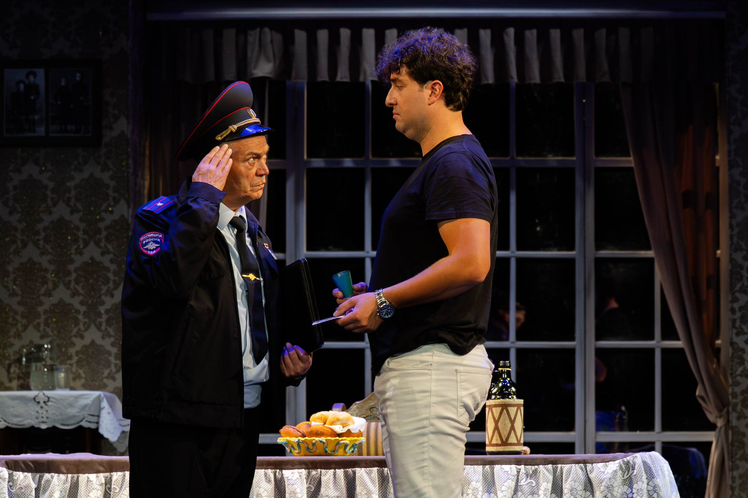 Театр Юного Зрителя «Отчаянные Тетки». Фотограф Марк Файзулин