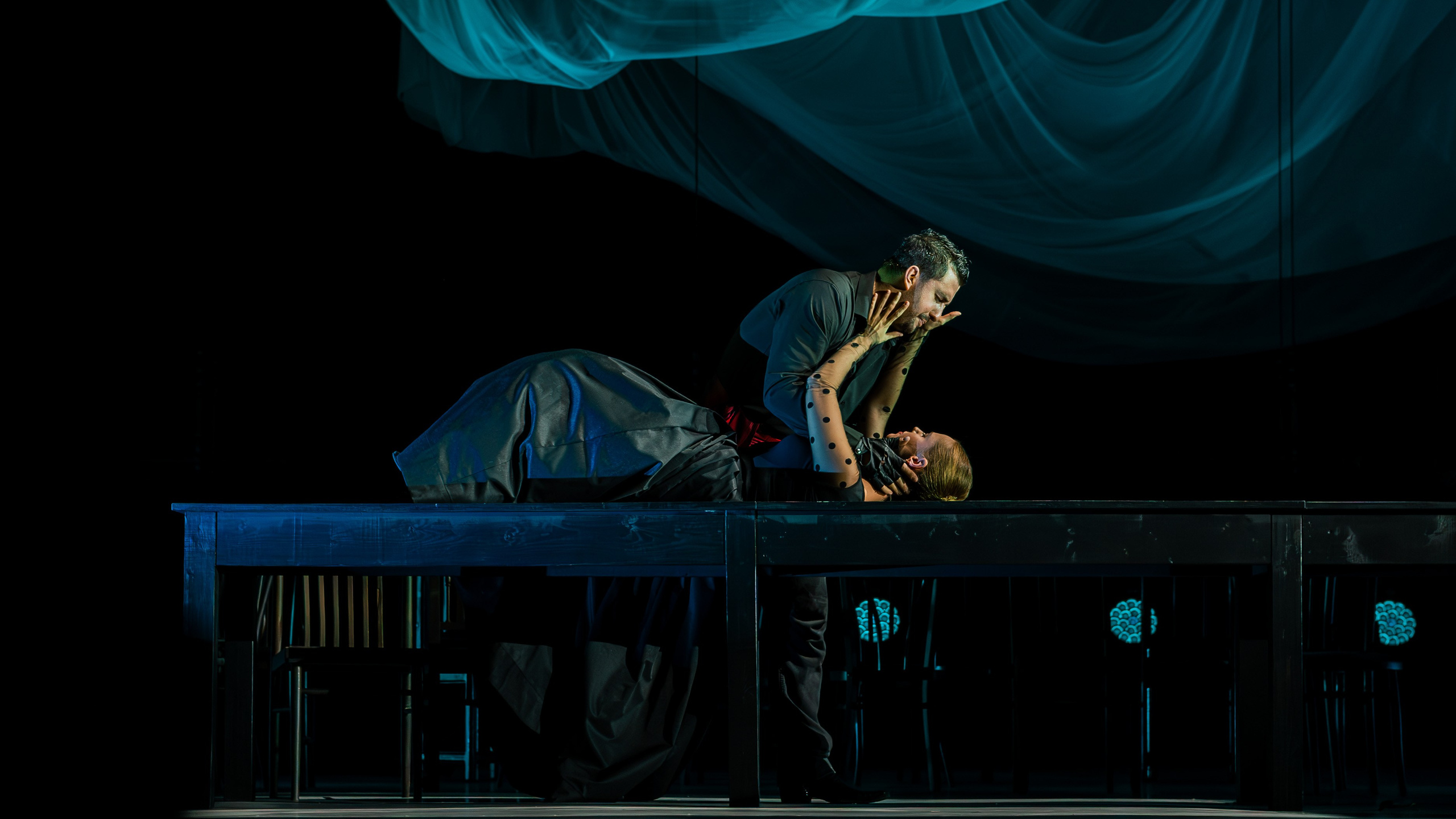 Театр Юного Зрителя «Маленькие трагедии». Фотограф Марк Файзулин