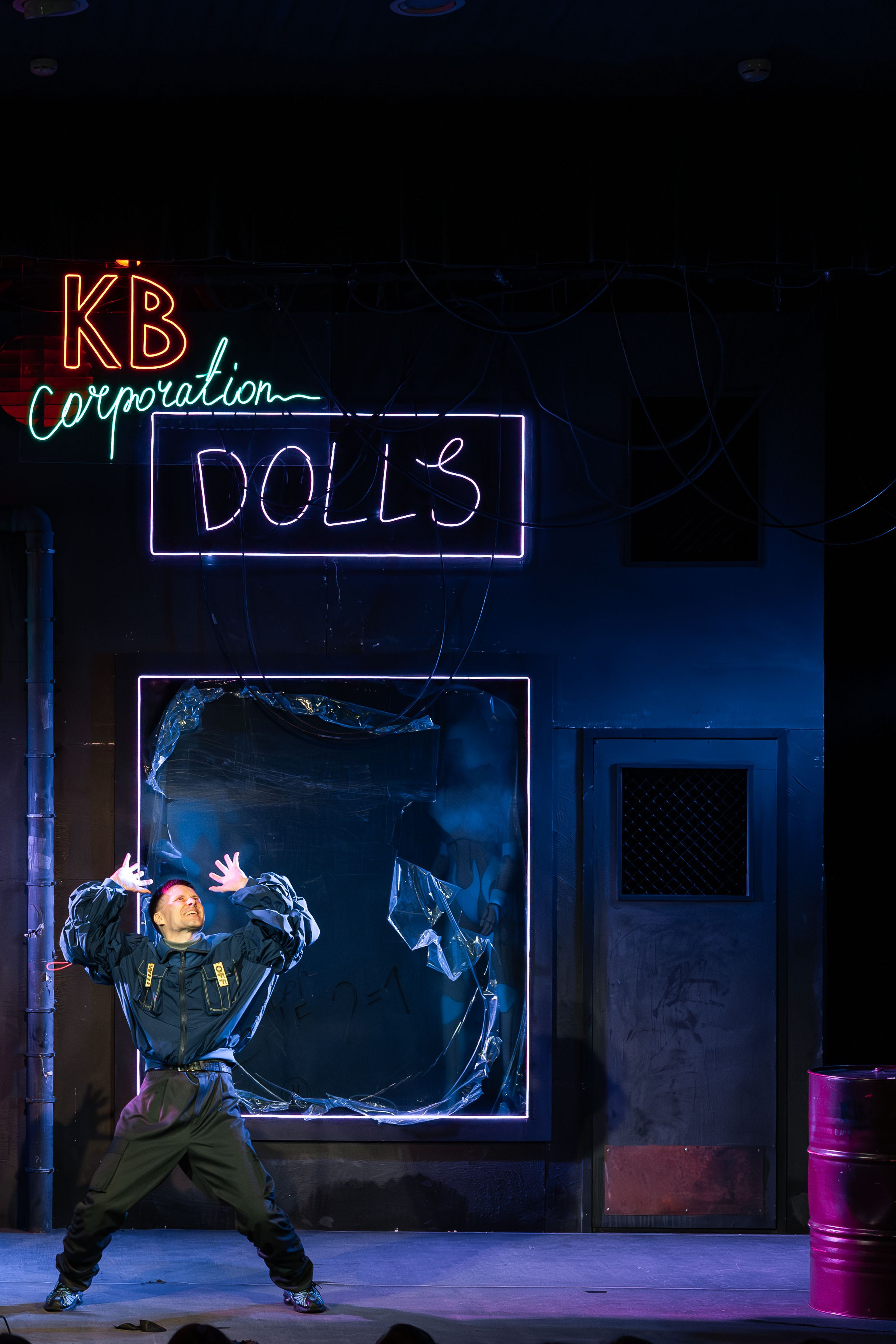 Театр Юного Зрителя «Буратино 2087». Кадр Плюс — Фотография с характером «Визуальный продюсер и фотограф Марк Файзулин»