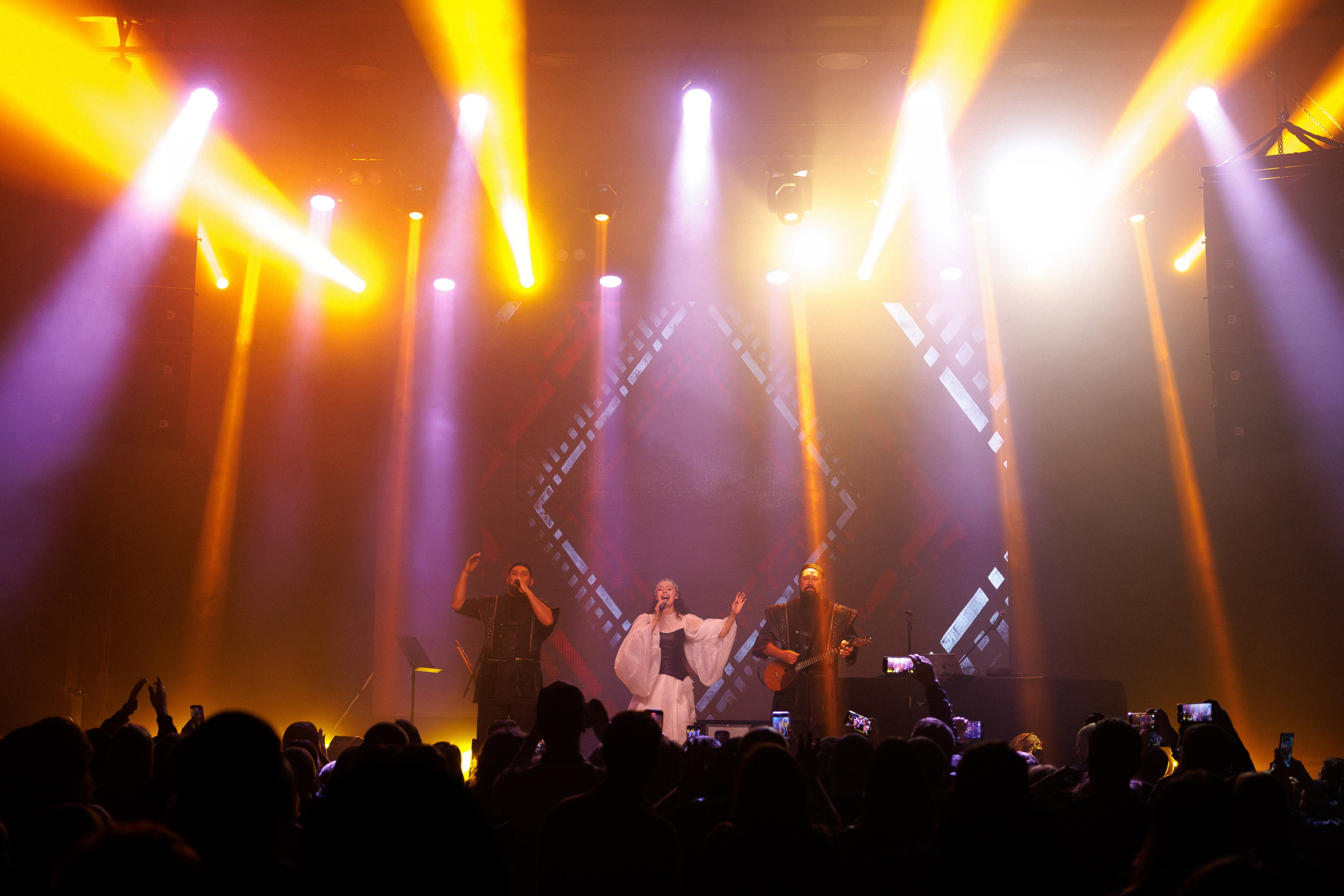 AY YOLA. Арина Тамочкина. Фотограф Краснодарю