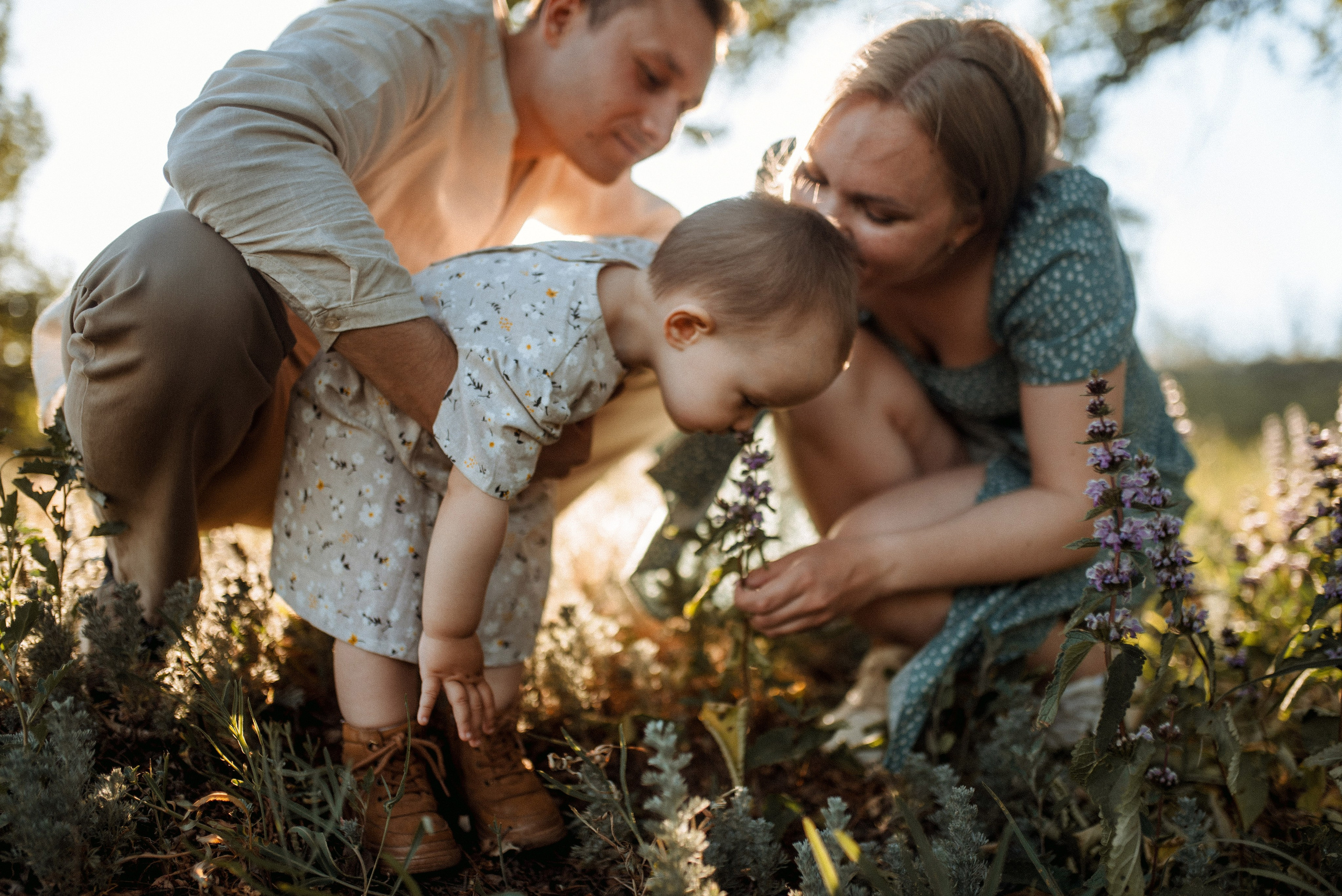 Трое в поле, не считая собаки. Семейный документальный фотограф в Волгограде Мариэта Додина