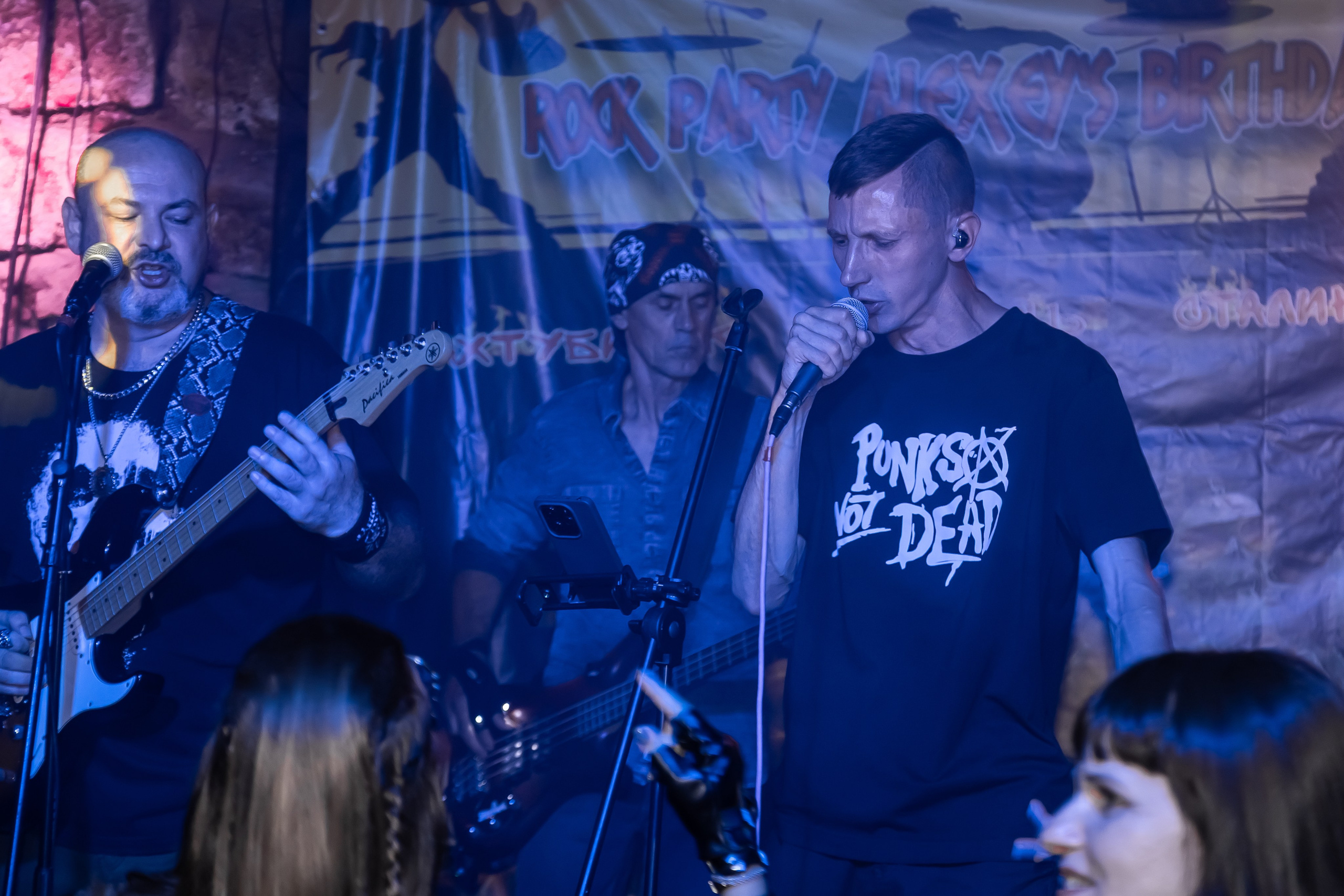 День Рождения Алексея в баре «Белая Лошадь». Фотограф в Волгограде Норченко Светлана