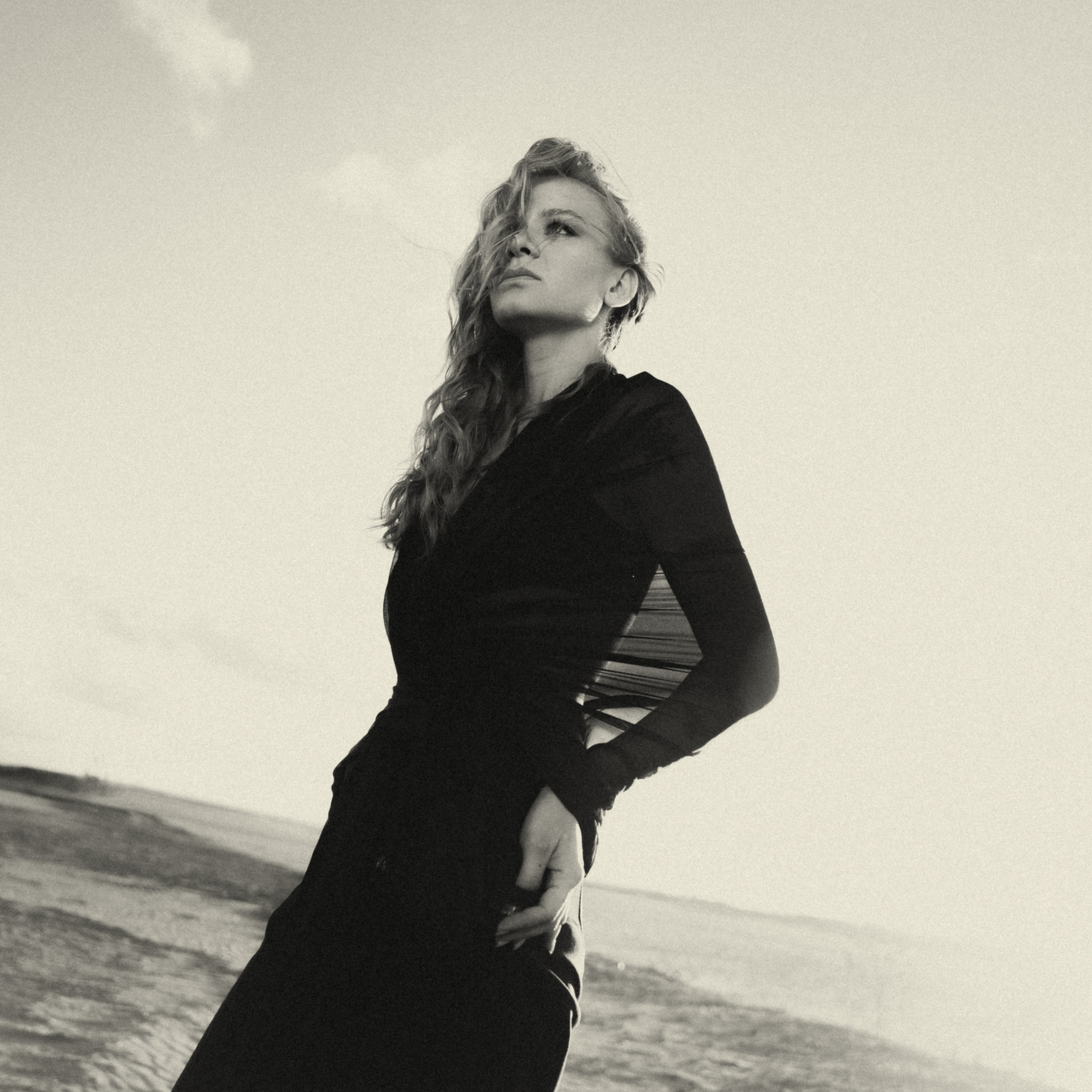 ALINA. TUTSARKIS — Art Director | Stylist | Photographer