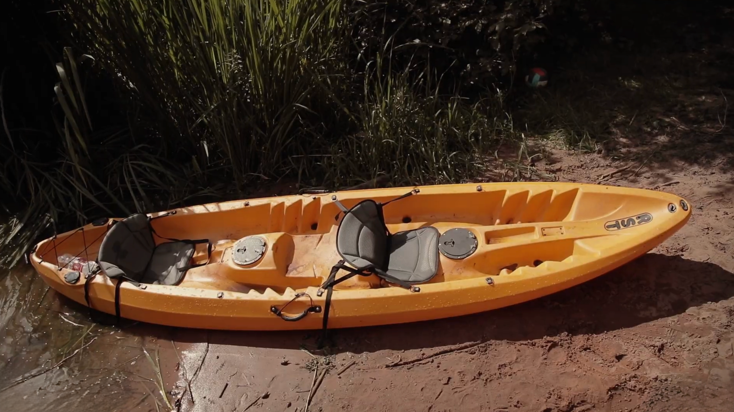 Brand Stories. Vadim Yathartha — Photography, Cinematography, Generative AI