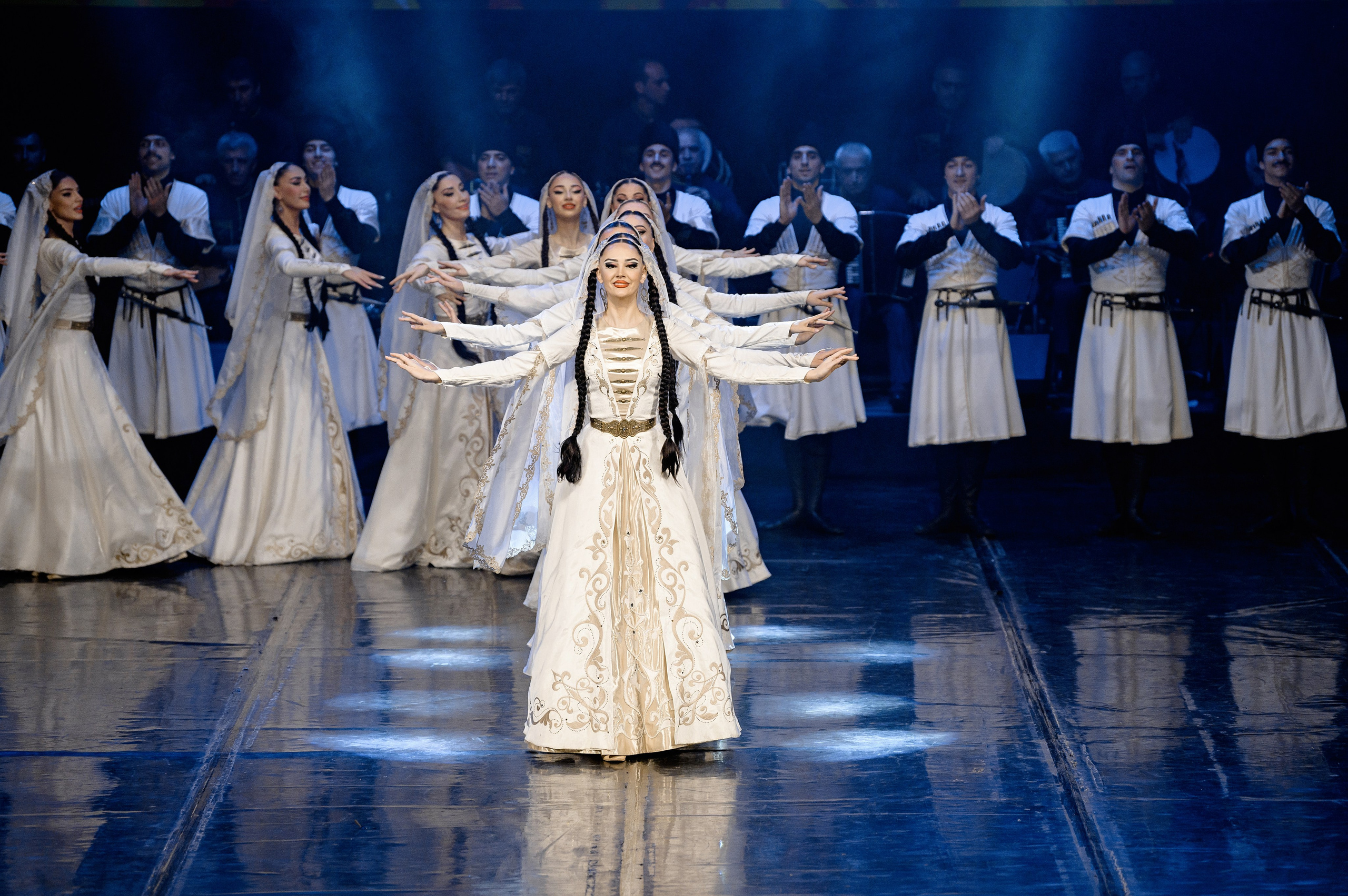 Ансамбль «Лезгинка» концерт в Махачкале. РЕПОРТАЖНЫЙ И БИЗНЕС ФОТОГРАФ В МОСКВЕ, ЕГОР НИКОЛАЕВ