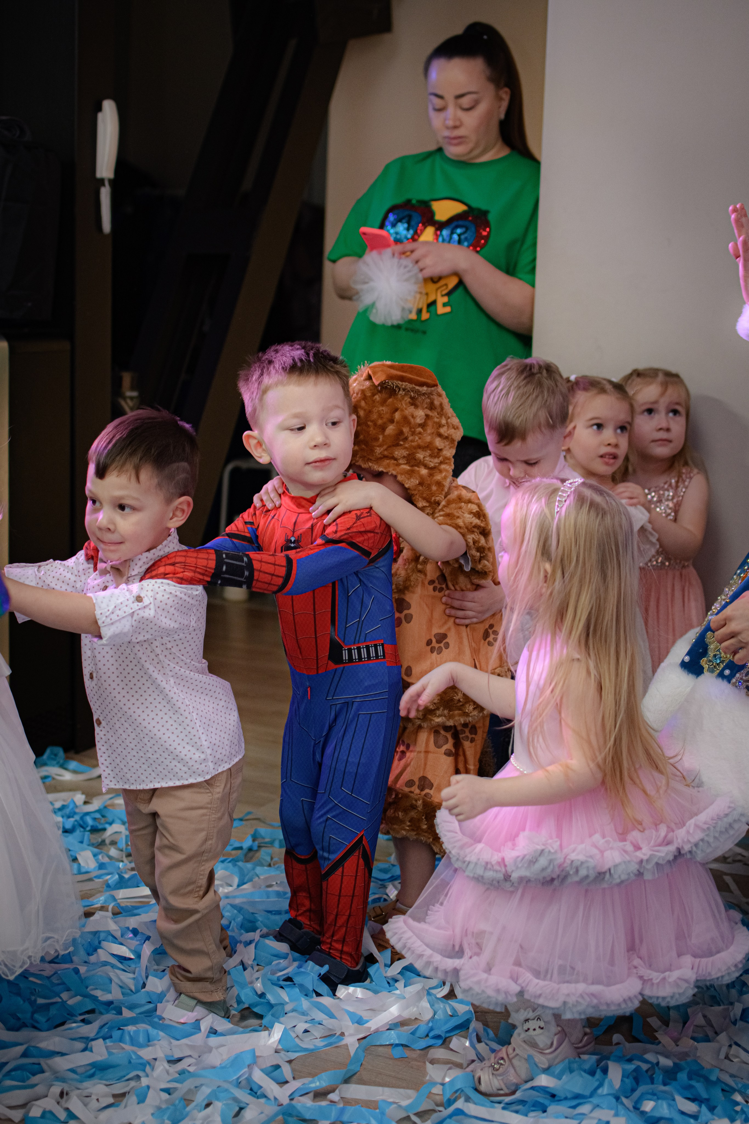 HAPPY NEW YEAR. Photokarish