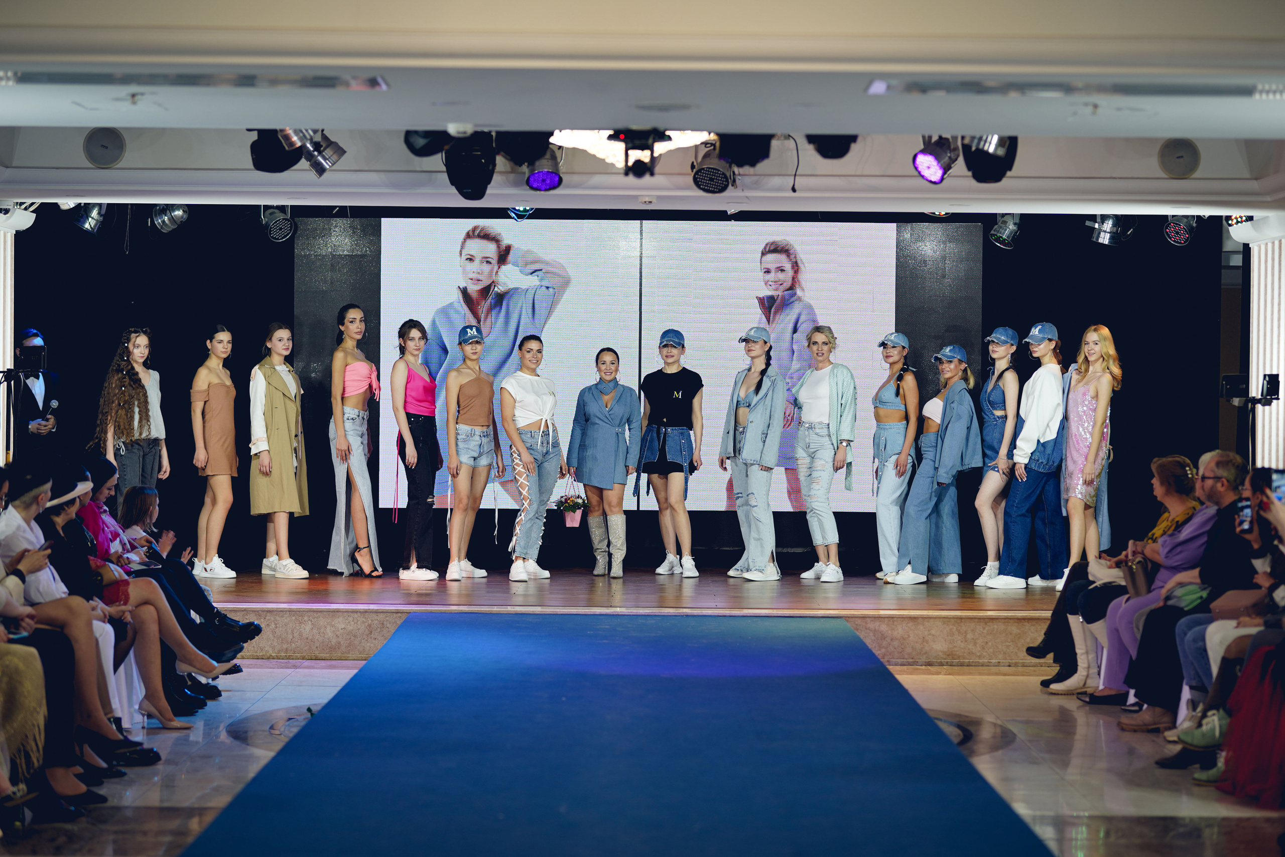 Fashion шоу и показы. Фотограф Антон Никитин