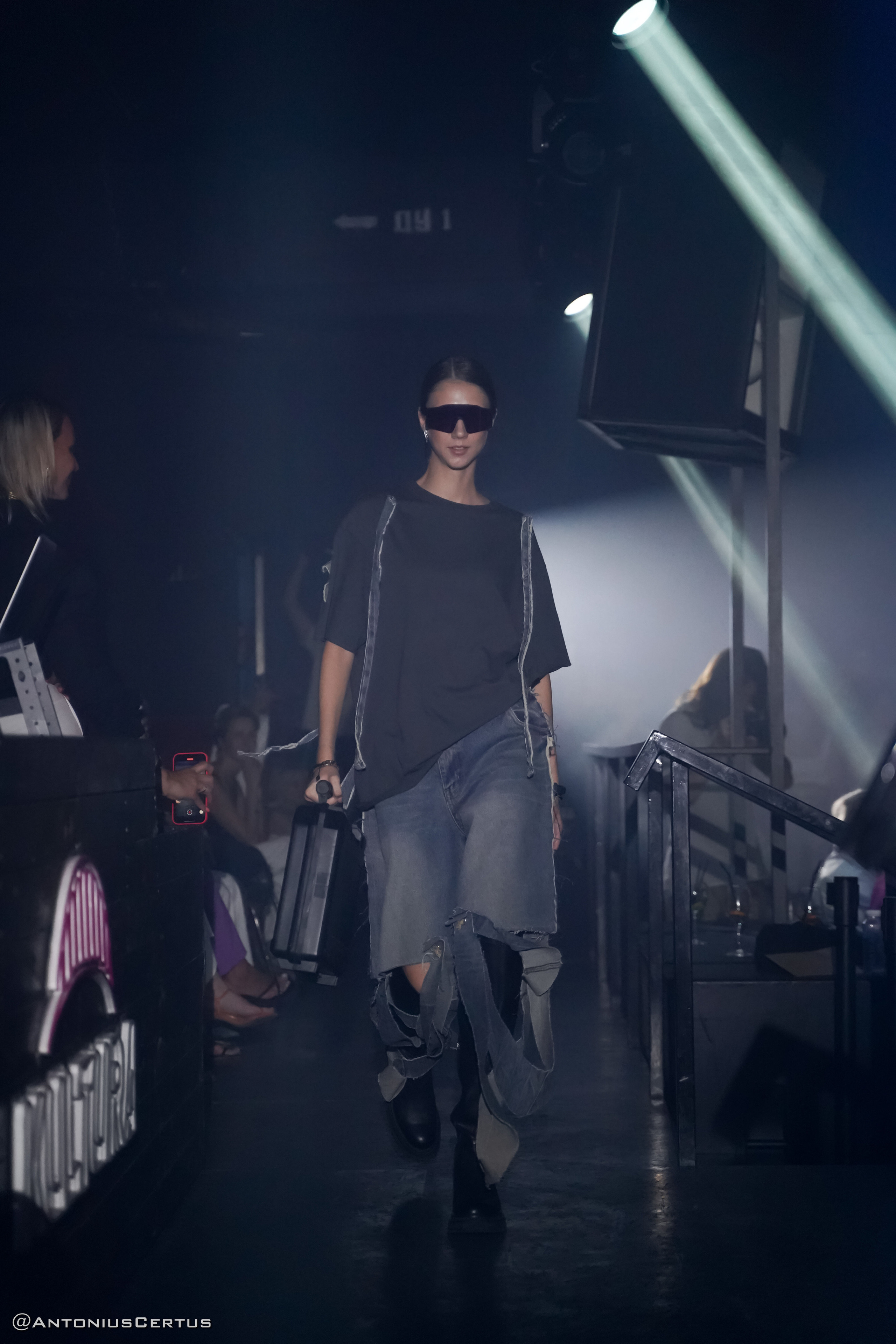 Fashion шоу и показы. Фотограф Антон Никитин