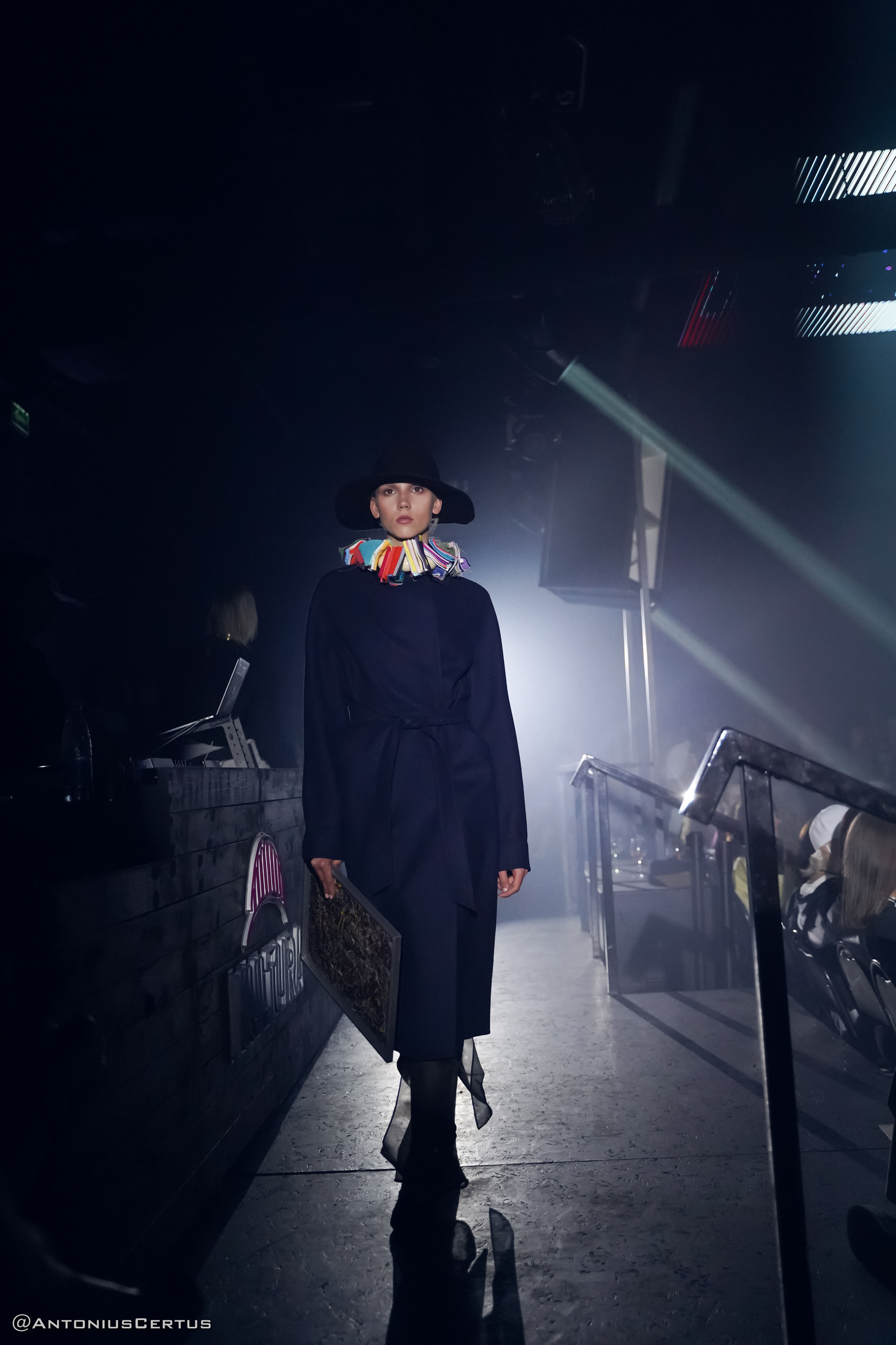 Fashion шоу и показы. Фотограф Антон Никитин