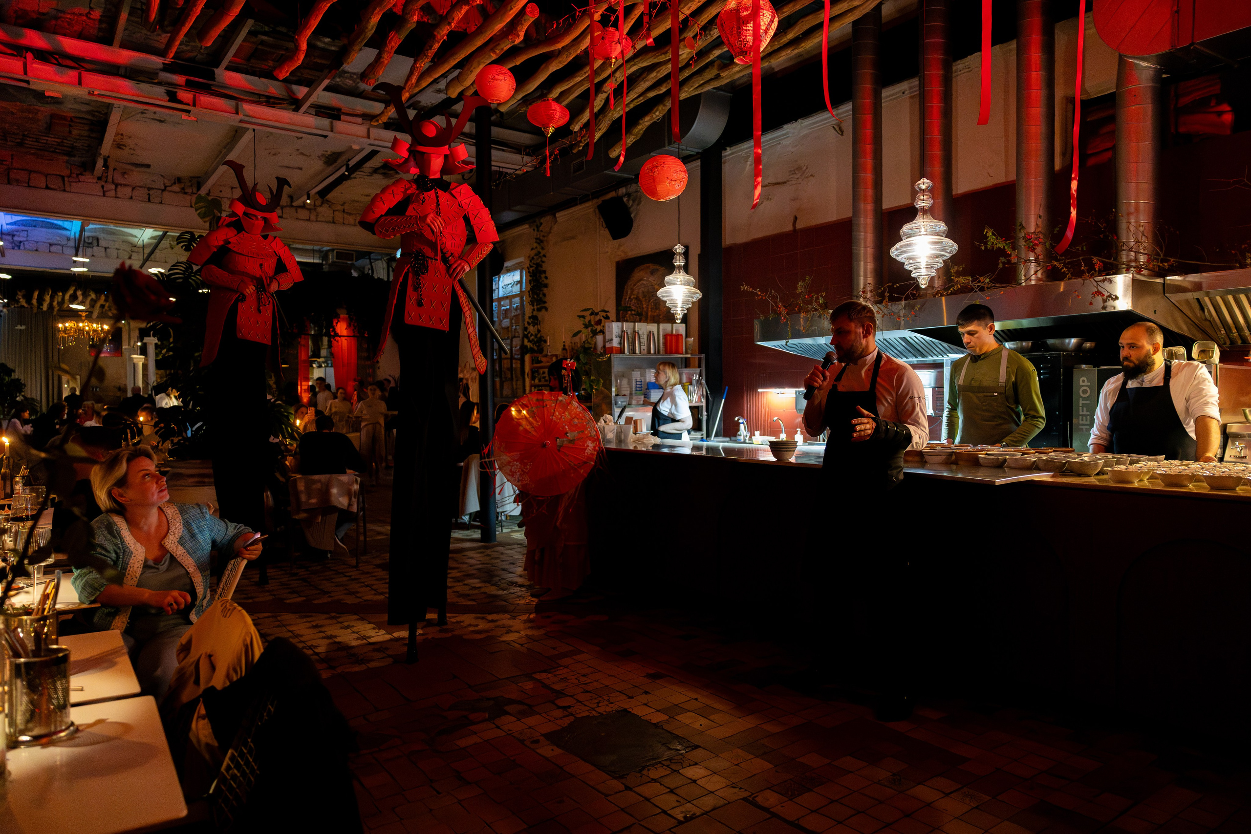 Азия в Гастродворе. Дженбаз Павел — фотограф в Ялте