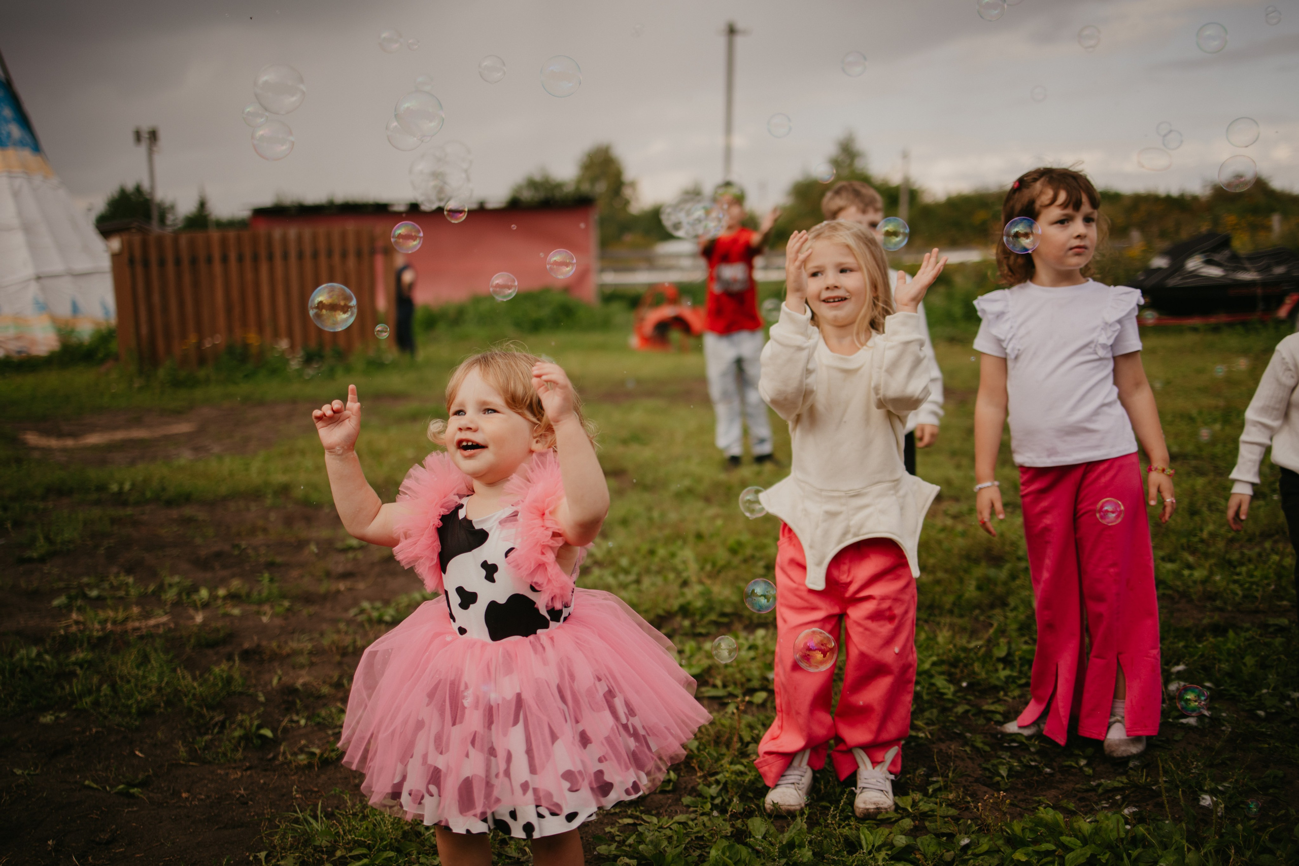 Лера 2 годика. Репортажный и портретный фотограф в Санктпетербурге. Видиосъемка мероприятий в Санкт-Петербурге