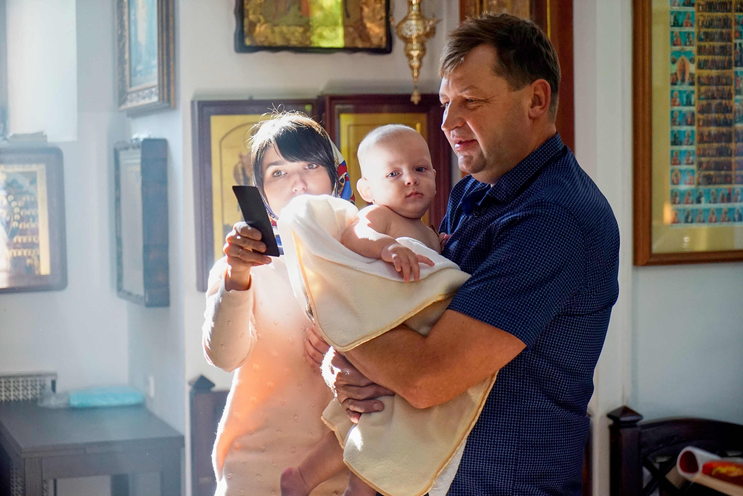 Фотограф церковных обрядов в Ростове-на-Дону. Профессиональная фото и. Максим Матвийченко и Виктория Басова профессионалы своего дела