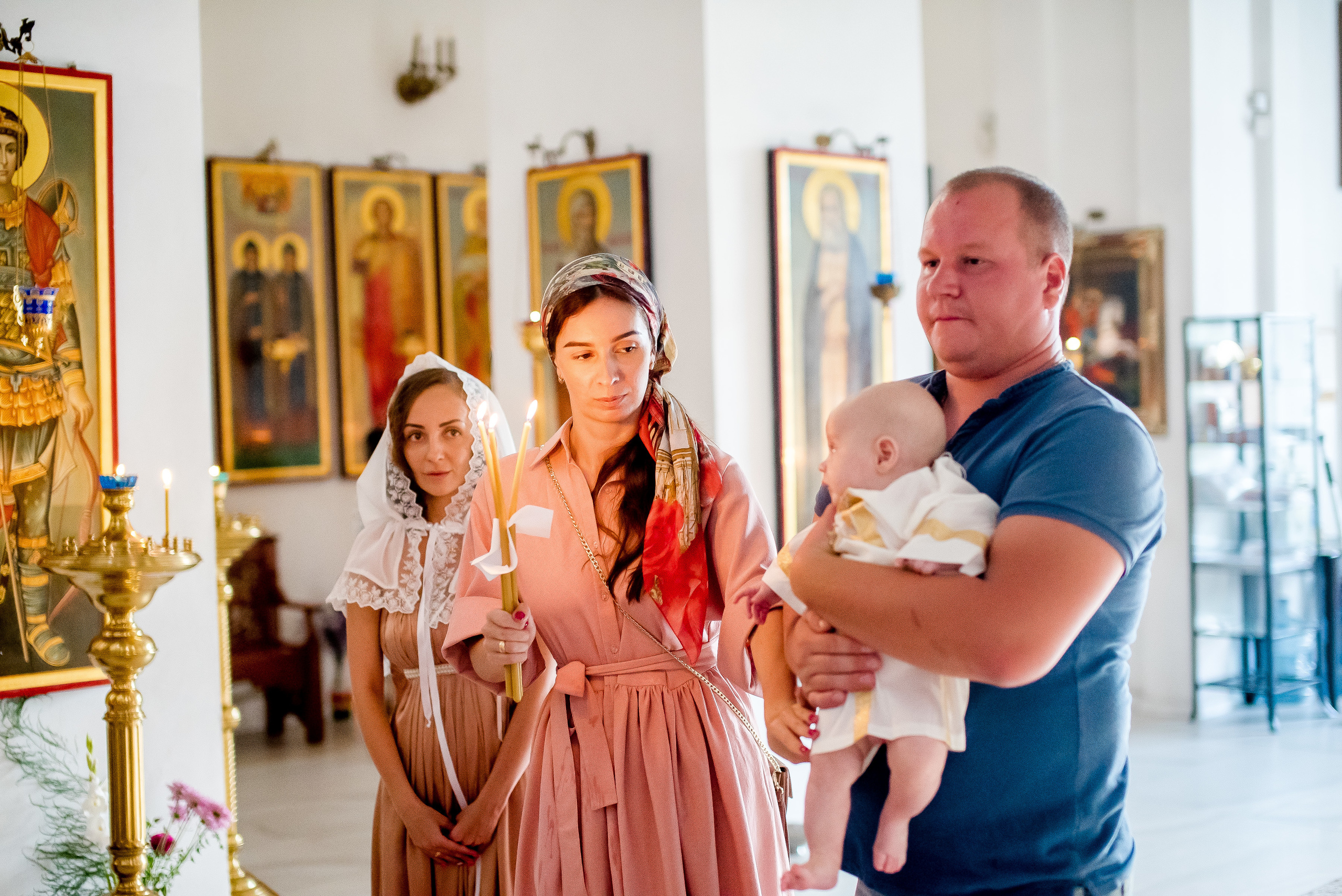 Фотограф церковных обрядов в Ростове-на-Дону. Профессиональная фото и. Максим Матвийченко и Виктория Басова профессионалы своего дела