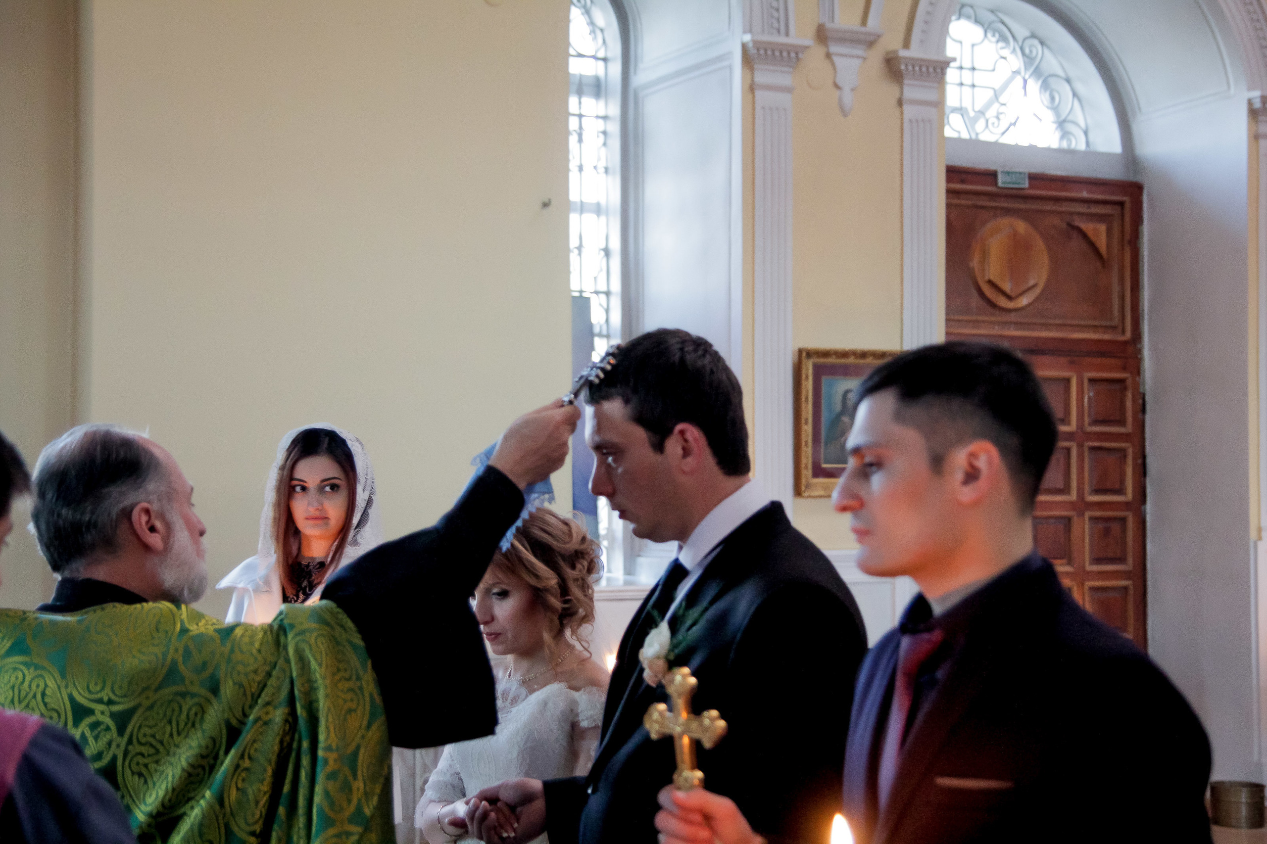 Фотограф церковных обрядов в Ростове-на-Дону. Профессиональная фото и. Максим Матвийченко и Виктория Басова профессионалы своего дела