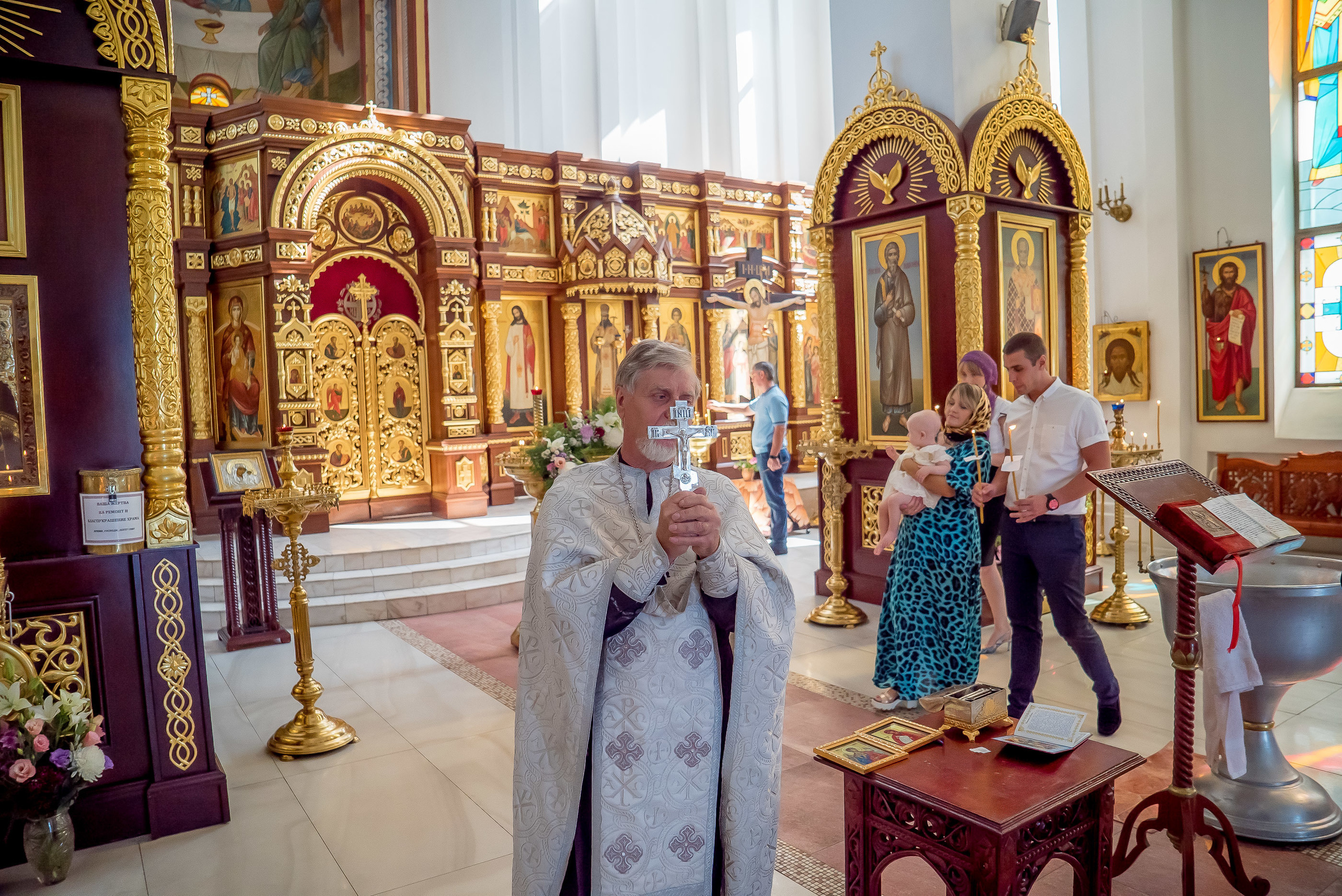 Photographer of church rites. Professional photo and video shooting of. Max Matvich and Victoria Basova are professionals in their field
