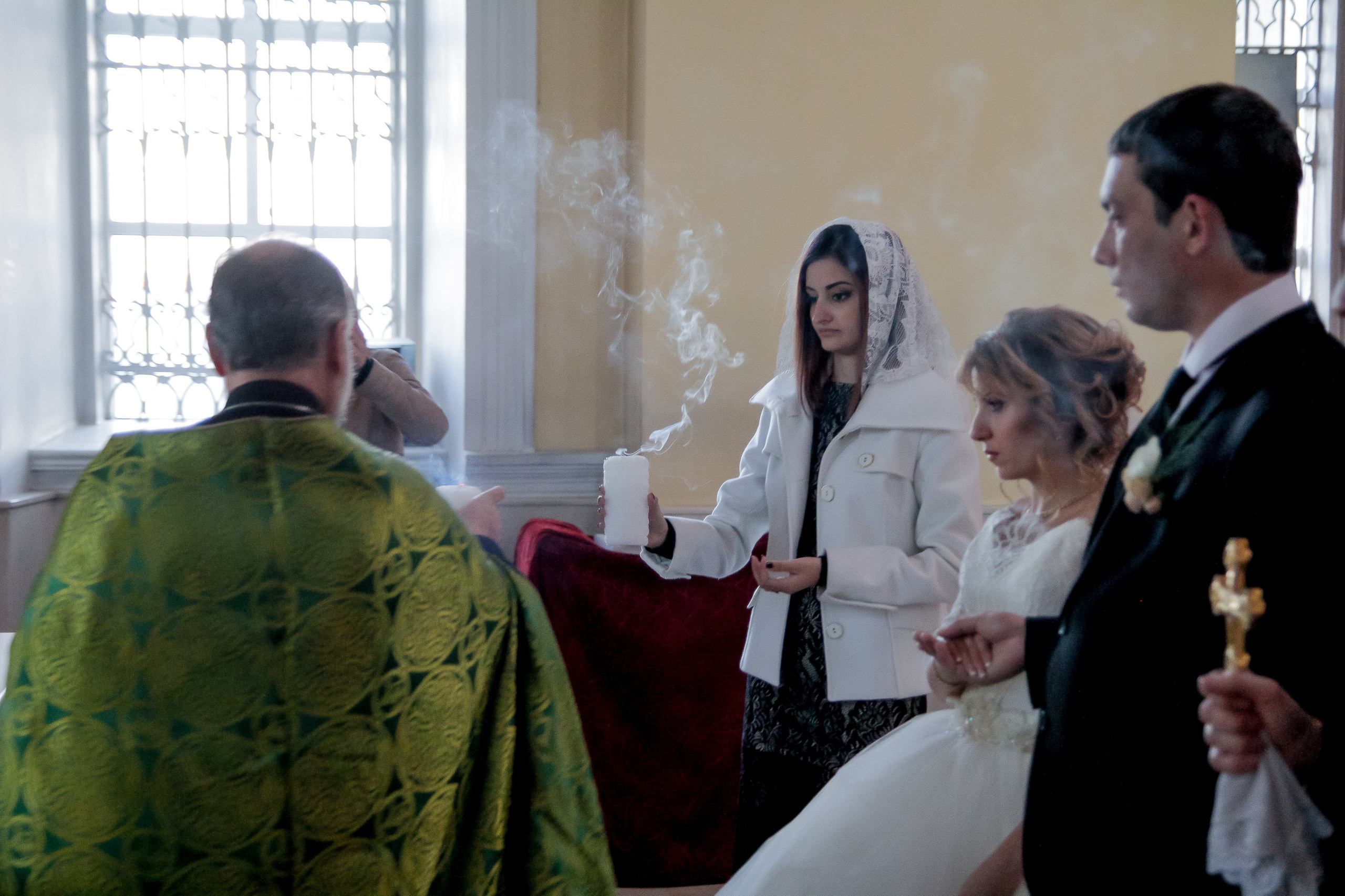 Фотограф церковных обрядов в Ростове-на-Дону. Профессиональная фото и. Максим Матвийченко и Виктория Басова профессионалы своего дела