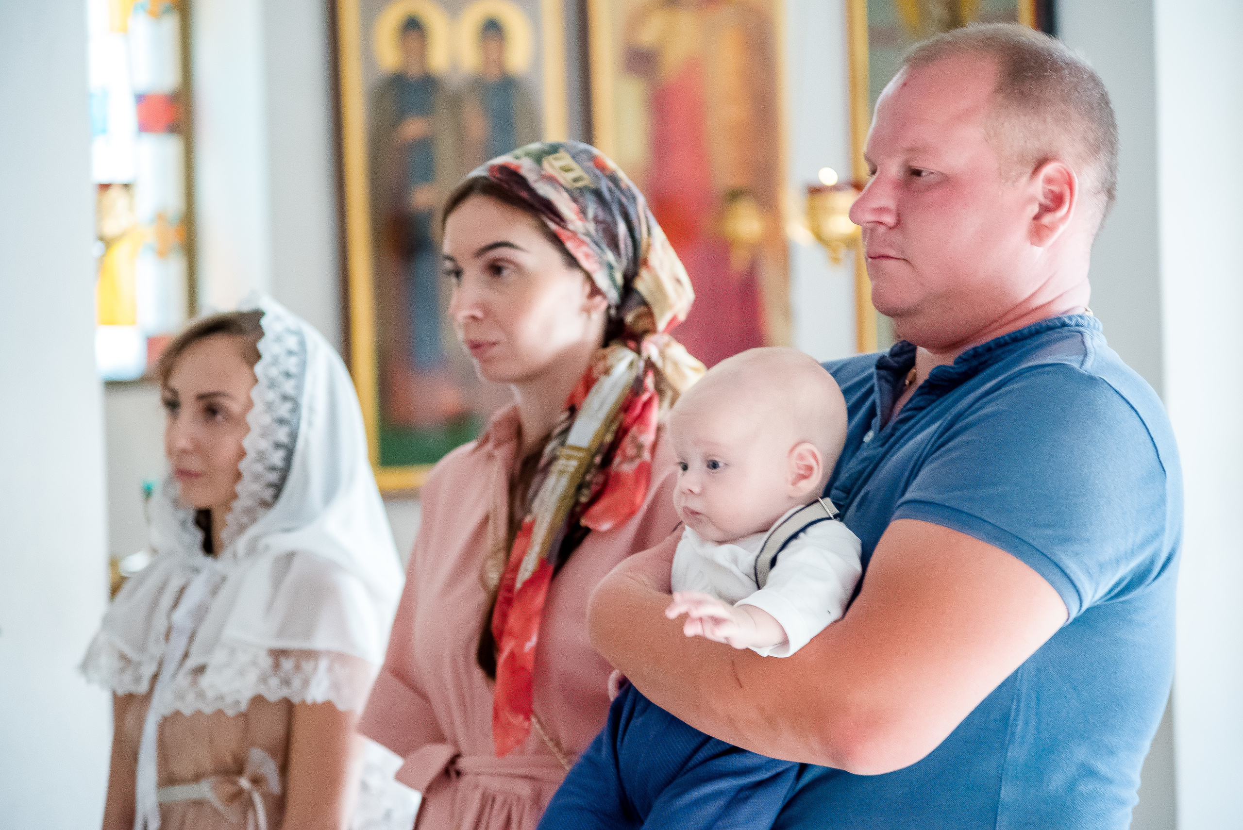 Фотограф церковных обрядов в Ростове-на-Дону. Профессиональная фото и. Максим Матвийченко и Виктория Басова профессионалы своего дела