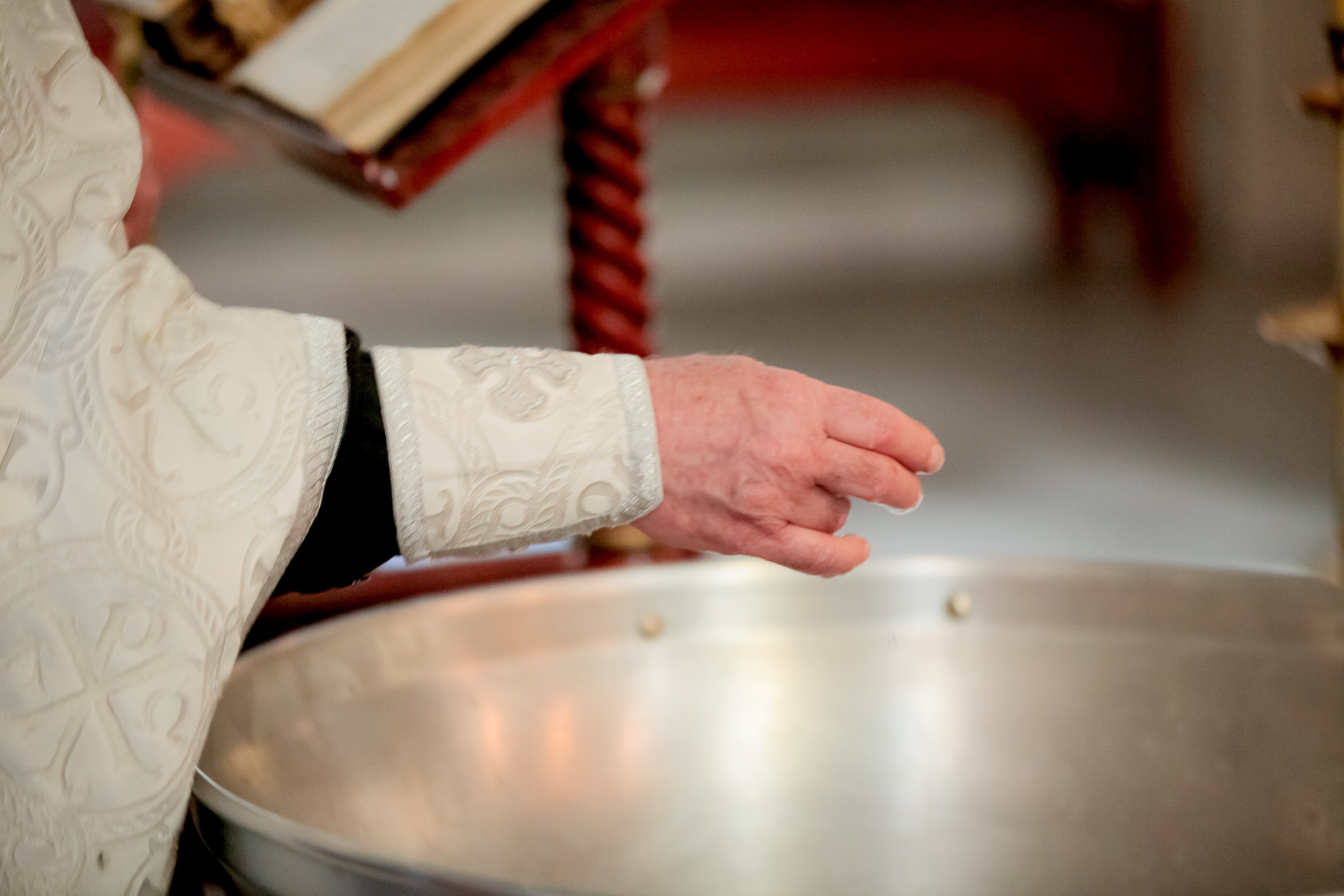 Photographer of church rites. Professional photo and video shooting of. Max Matvich and Victoria Basova are professionals in their field