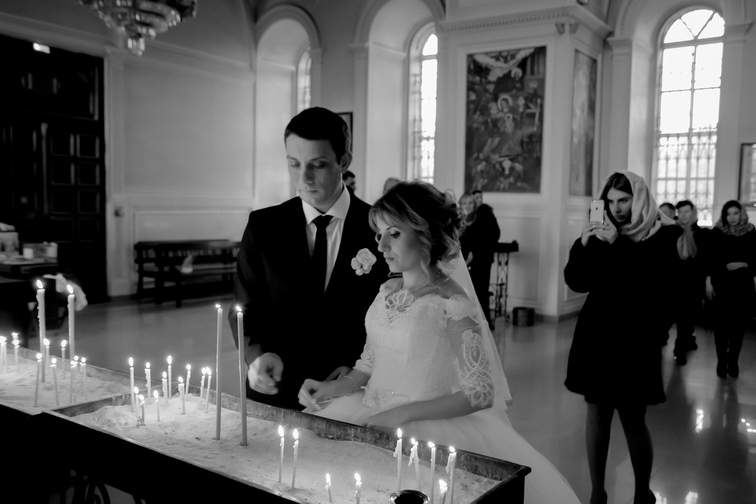 Фотограф церковных обрядов в Ростове-на-Дону. Профессиональная фото и. Максим Матвийченко и Виктория Басова профессионалы своего дела