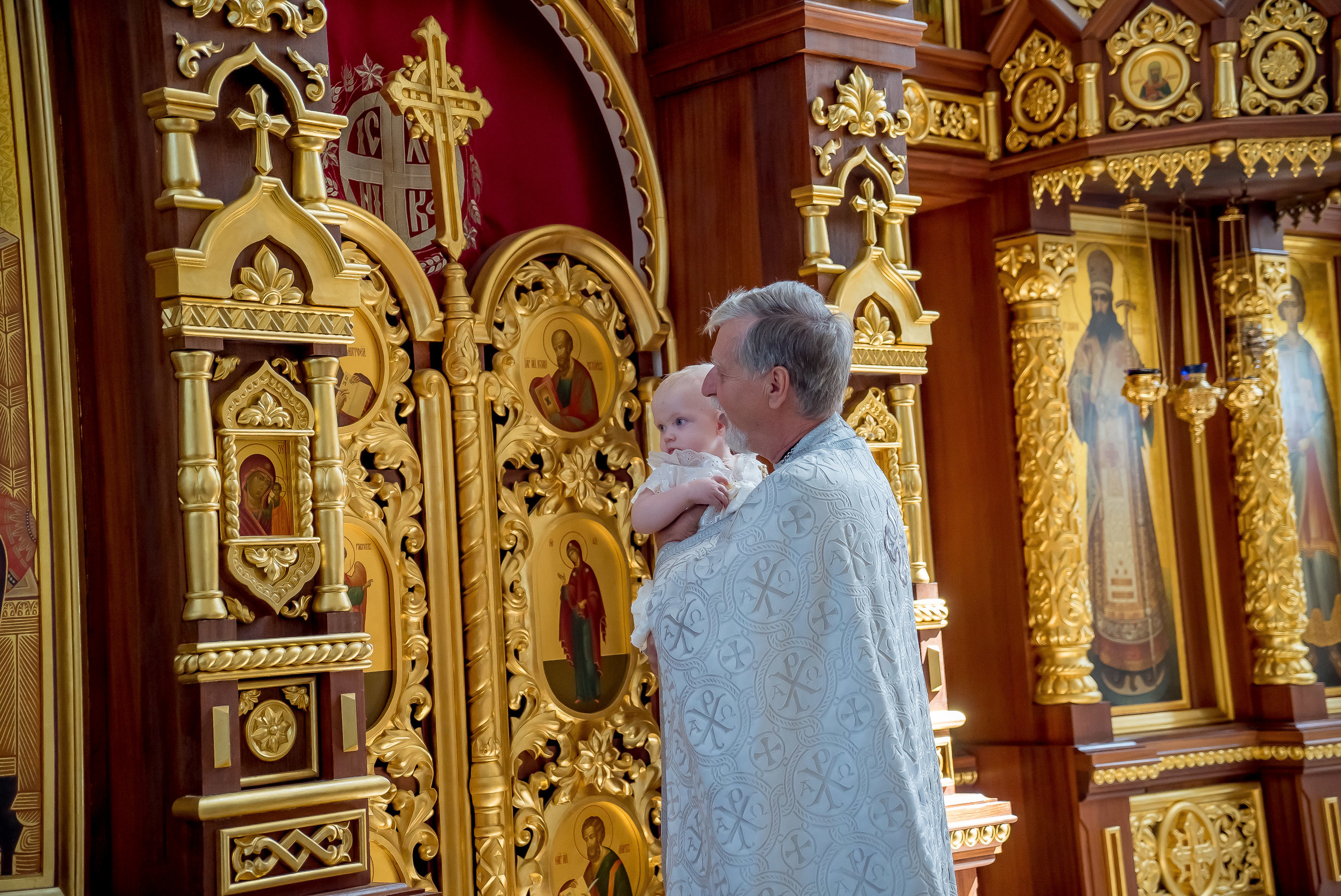 Photographer of church rites. Professional photo and video shooting of. Max Matvich and Victoria Basova are professionals in their field