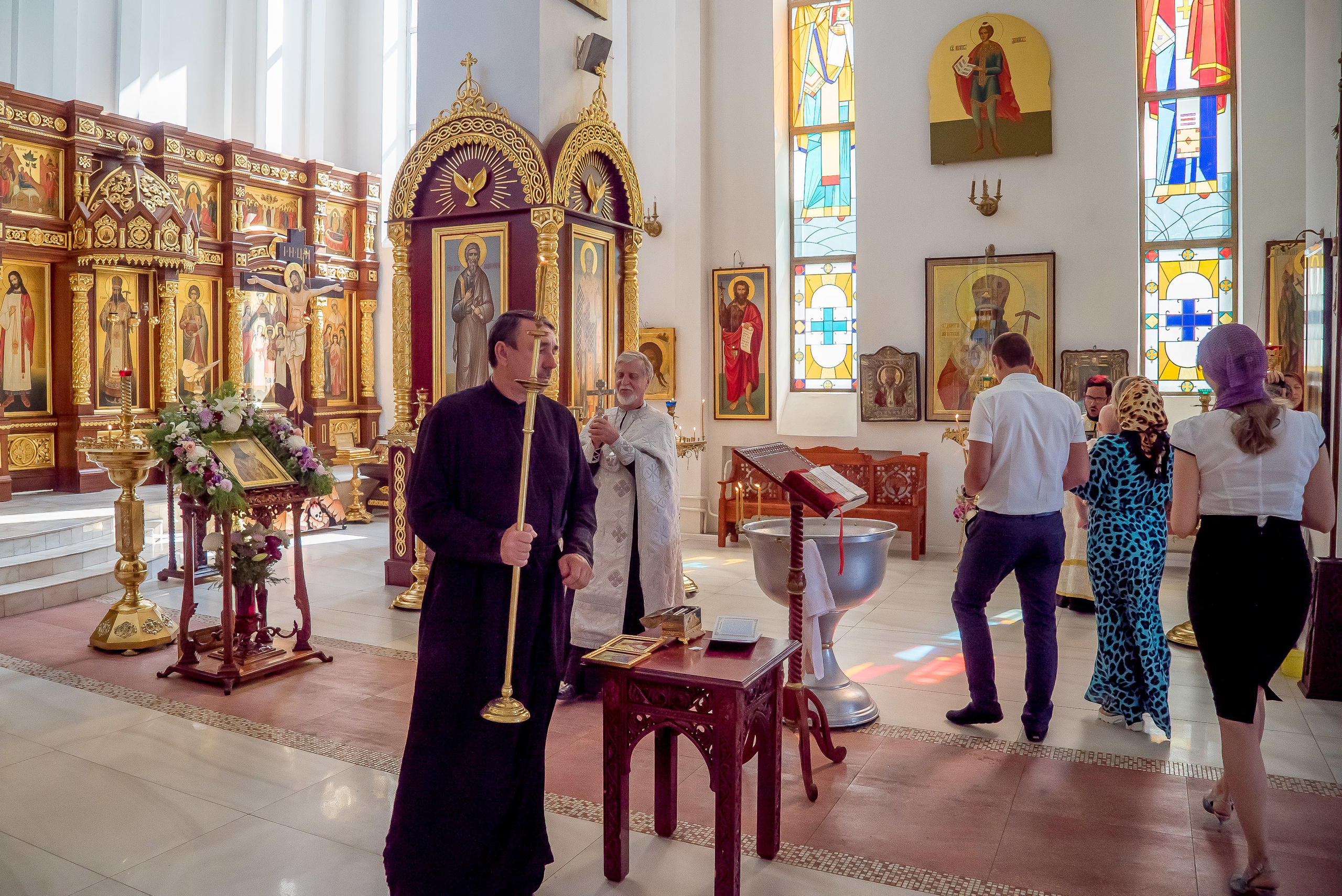 Photographer of church rites. Professional photo and video shooting of. Max Matvich and Victoria Basova are professionals in their field