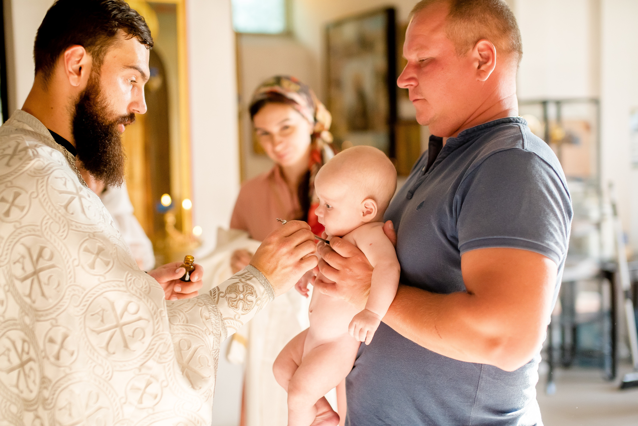 Фотограф церковных обрядов в Ростове-на-Дону. Профессиональная фото и. Максим Матвийченко и Виктория Басова профессионалы своего дела