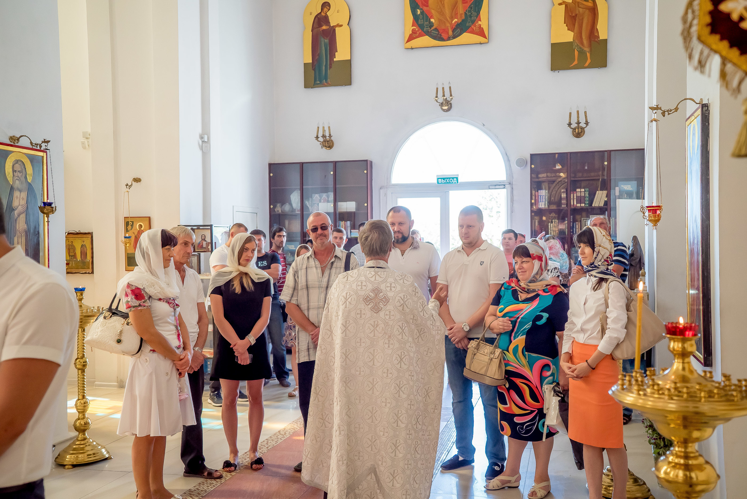 Photographer of church rites. Professional photo and video shooting of. Max Matvich and Victoria Basova are professionals in their field