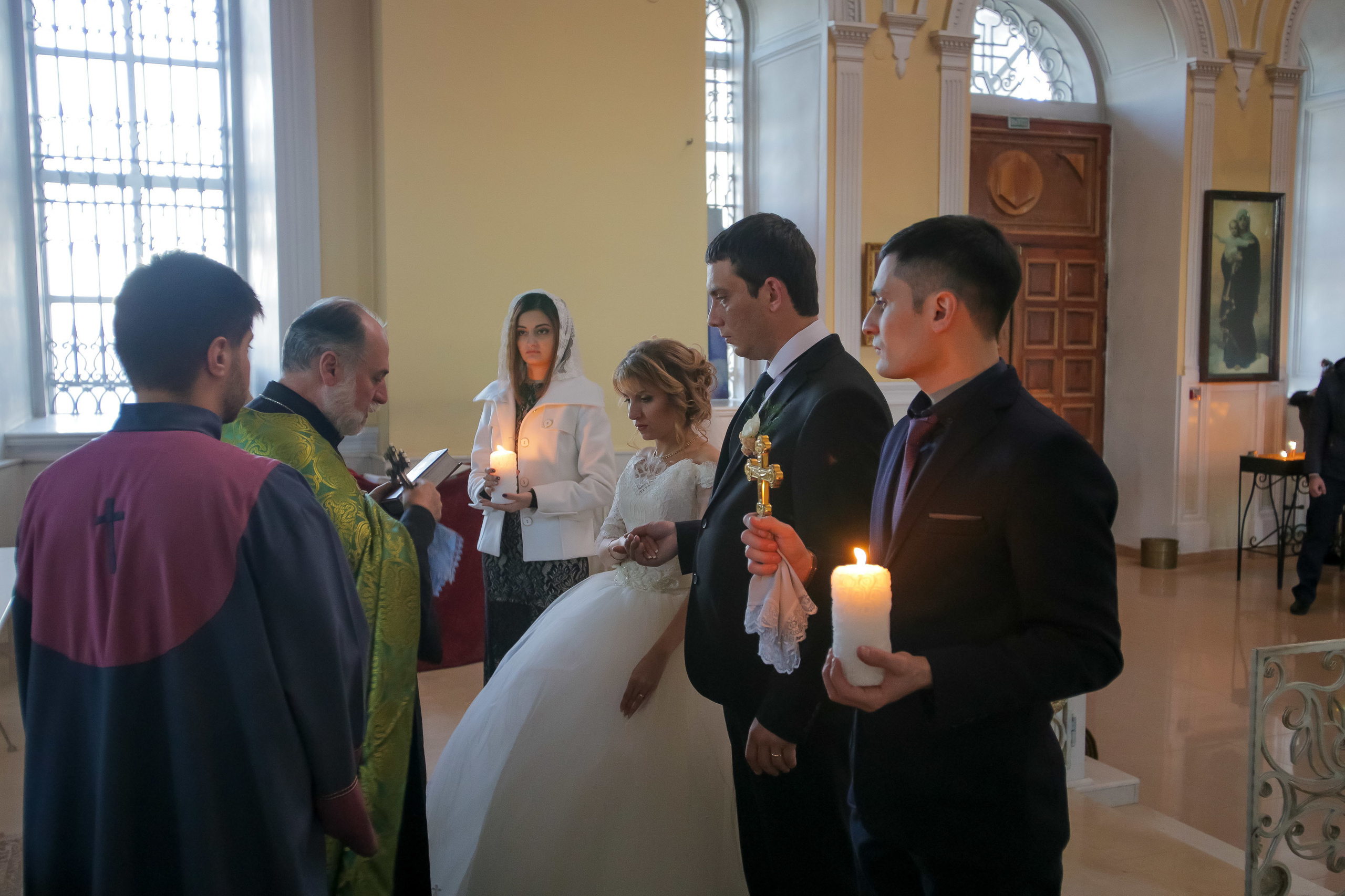 Фотограф церковных обрядов в Ростове-на-Дону. Профессиональная фото и. Максим Матвийченко и Виктория Басова профессионалы своего дела