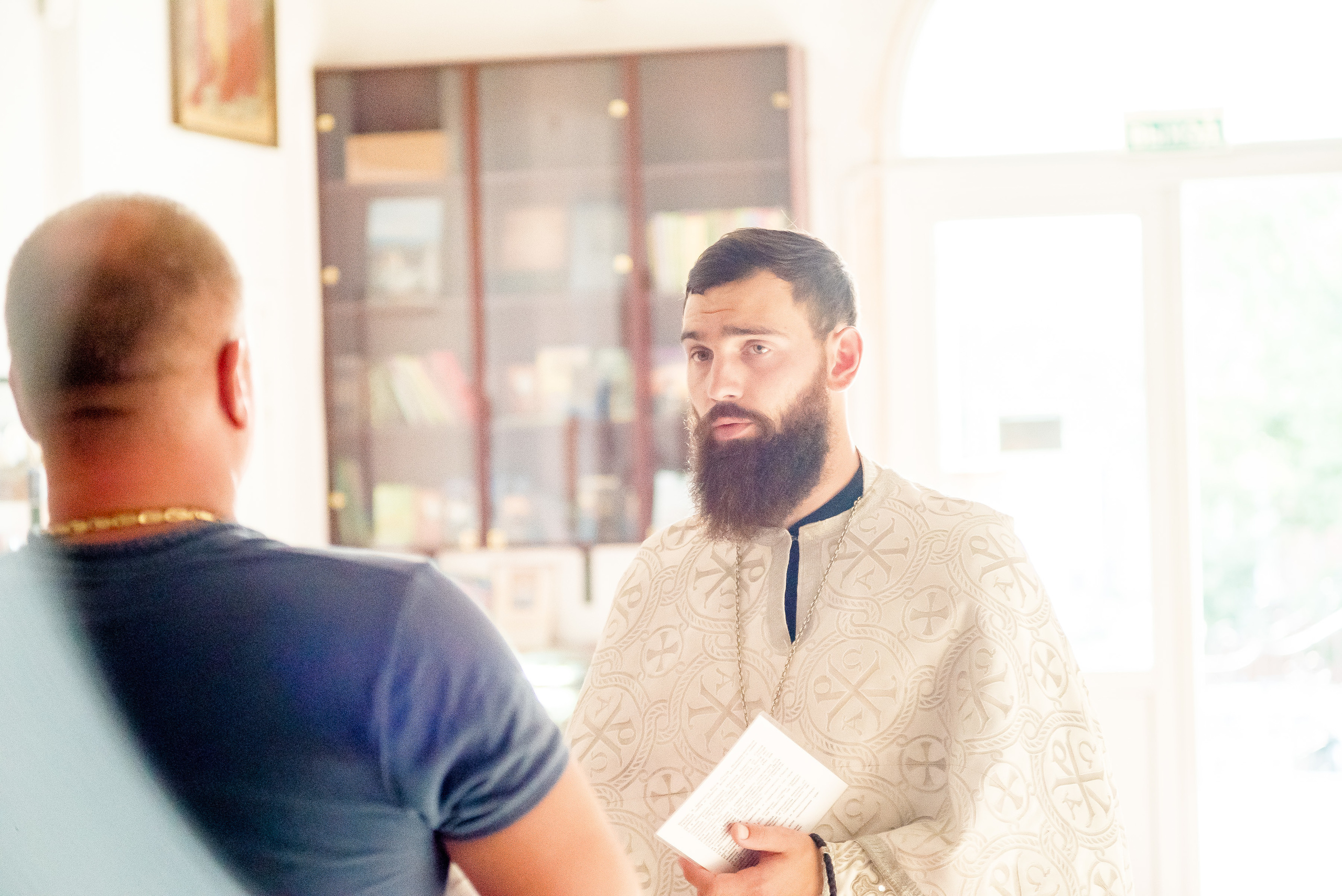 Фотограф церковных обрядов в Ростове-на-Дону. Профессиональная фото и. Максим Матвийченко и Виктория Басова профессионалы своего дела