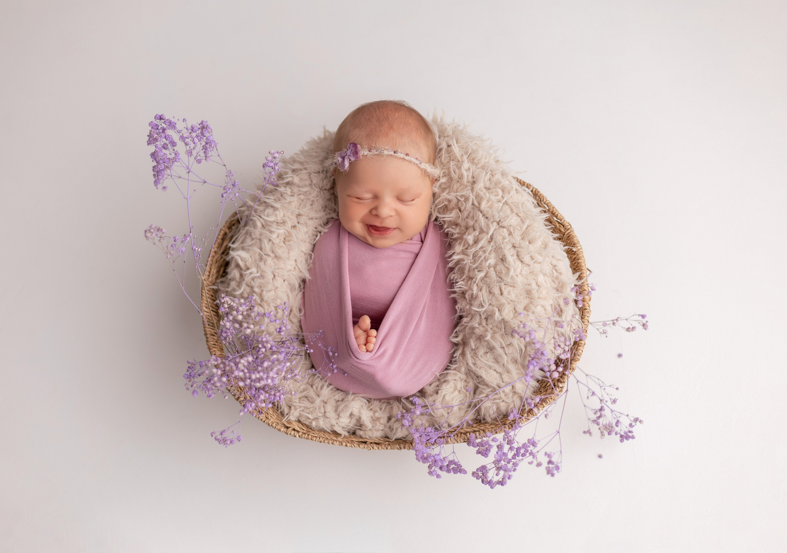 Юлия и дочка, 10 дней. Фотограф новорожденных в Нижнем Новгороде Надежда Кадылкина