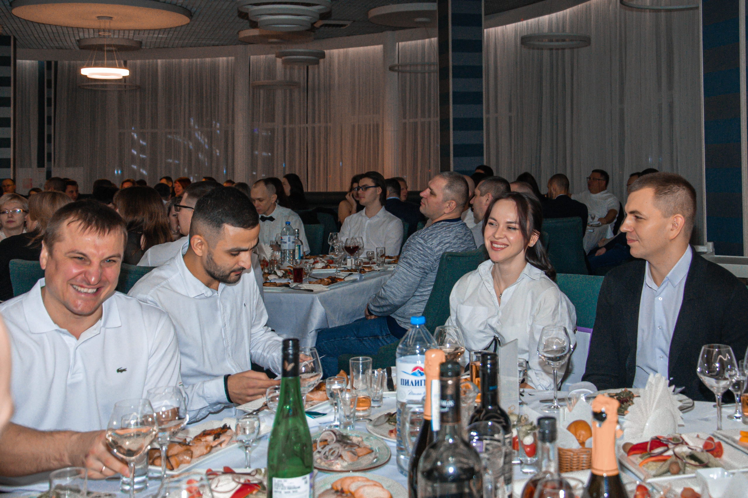 Корпоратив. Женский фотограф в Людиново и Киров