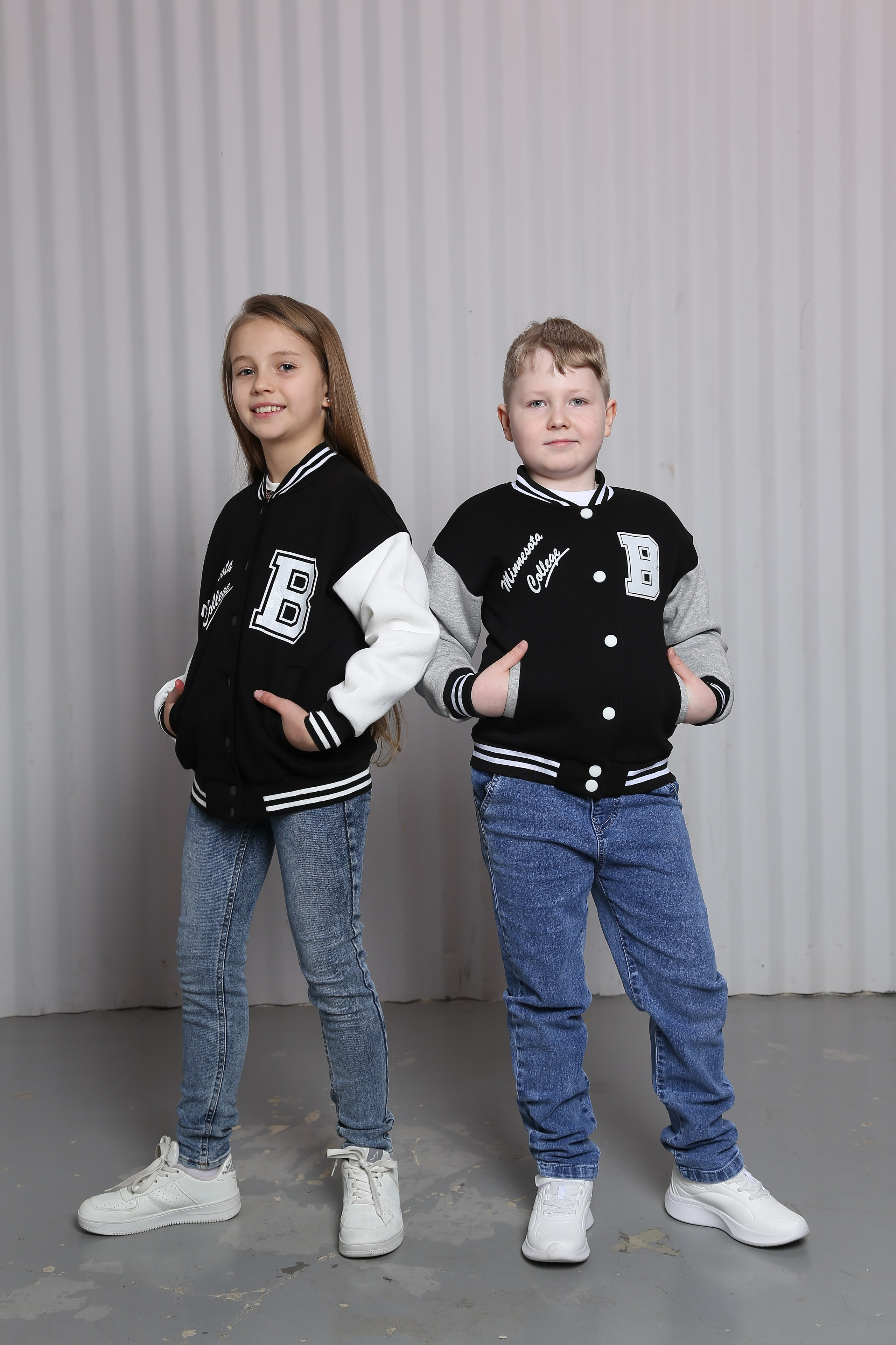 Профессиональная коммерческая фотосессия для детских товаров - одежда, обувь, аксессуары. Fashion фотограф в Санкт-Петербурге Савинова Ирина