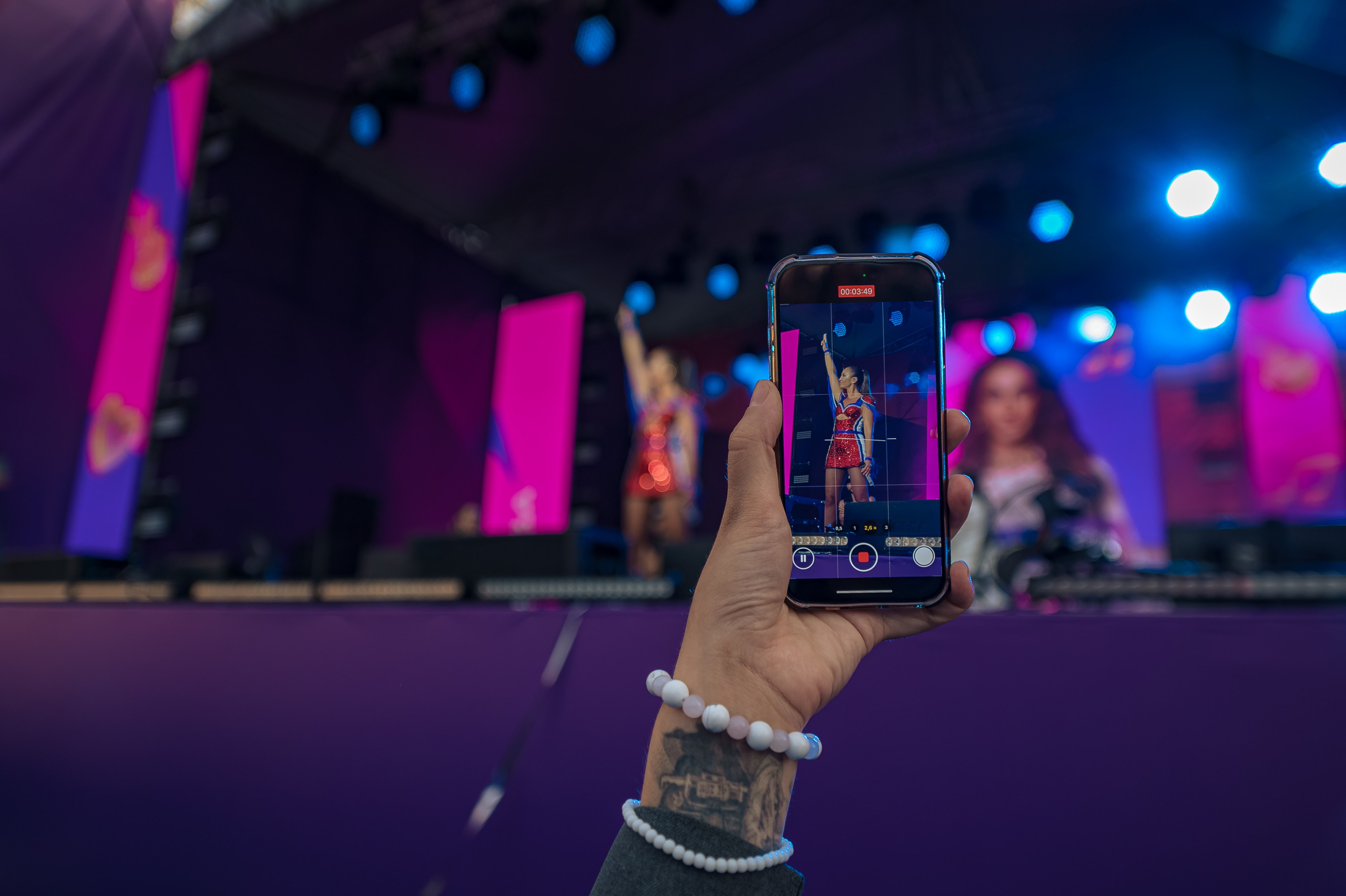 Блогеры России. Фотограф Антон Малыхин