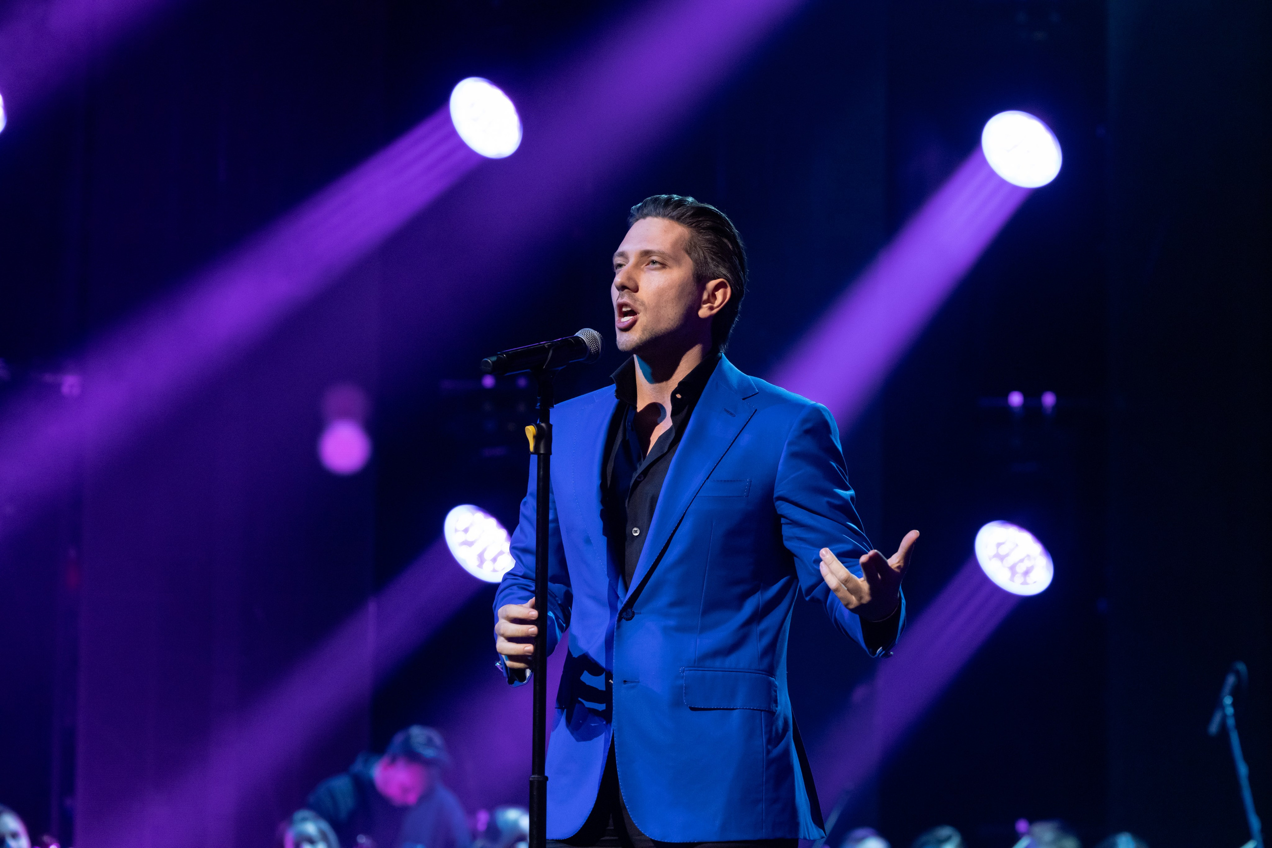 Гравный новогодний концерт 2025 Live Арена Москва. Свадебный и семейный фотограф в Москве и Московской области Оксана Шлыкова