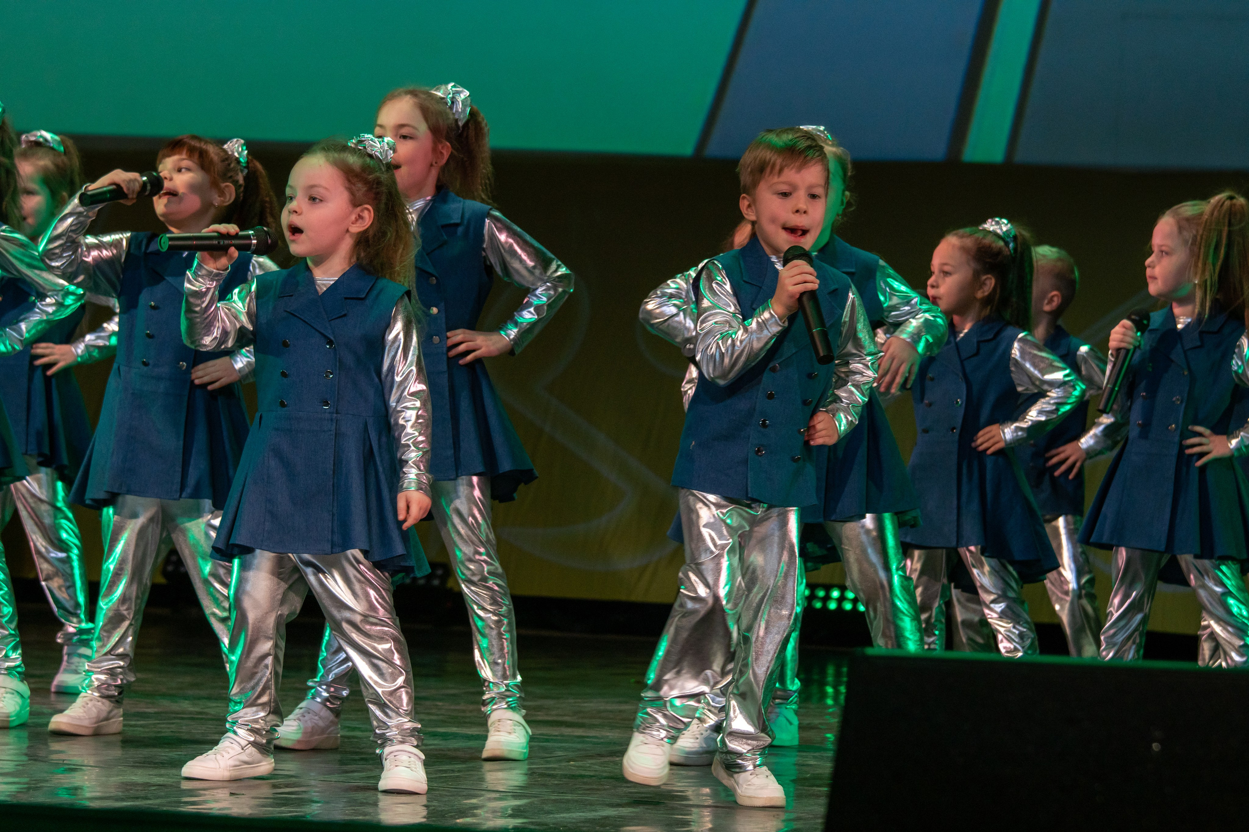 Съёмка концерта для Домисольки, большой концертный зал Космос. «Студия DRONAVT`s» — видеосъёмка и фотография г. Москва