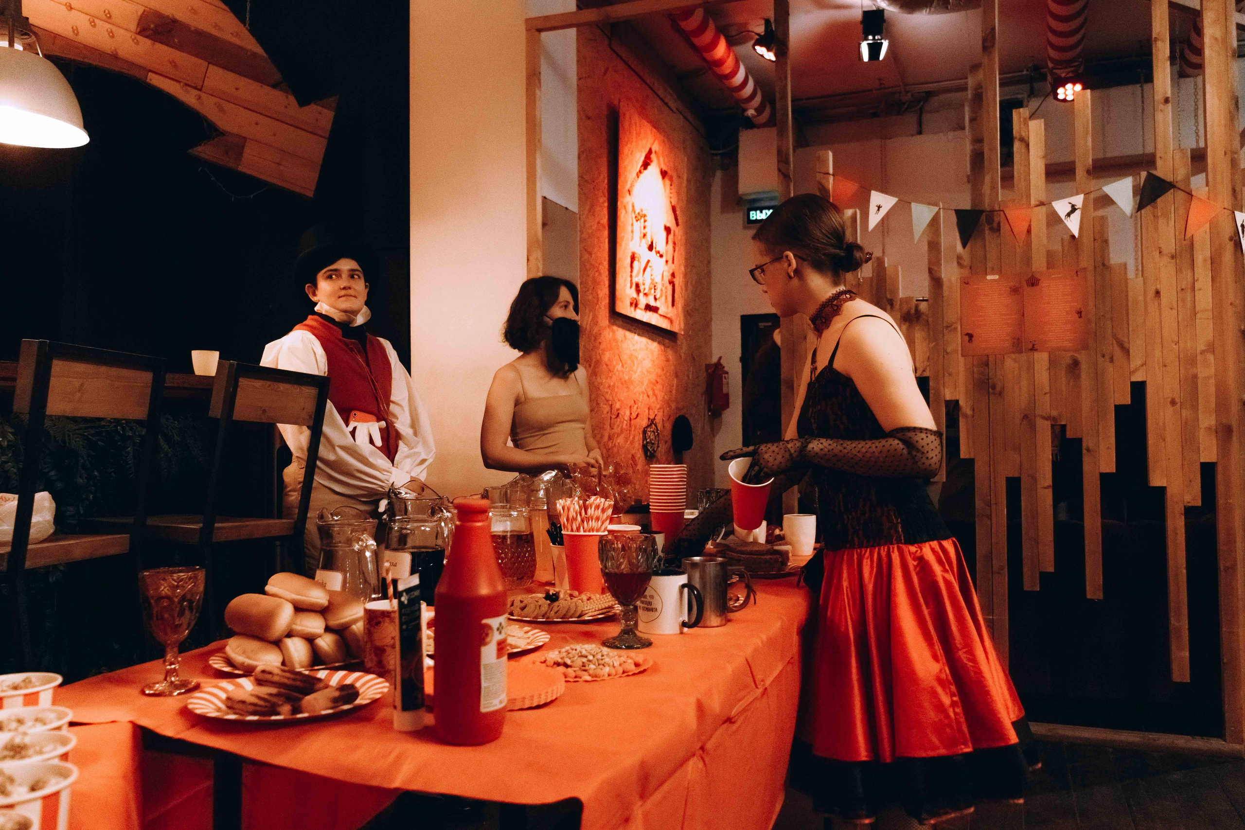 Танцвечер «Надвигается беда». Фотограф Аннё| Москва