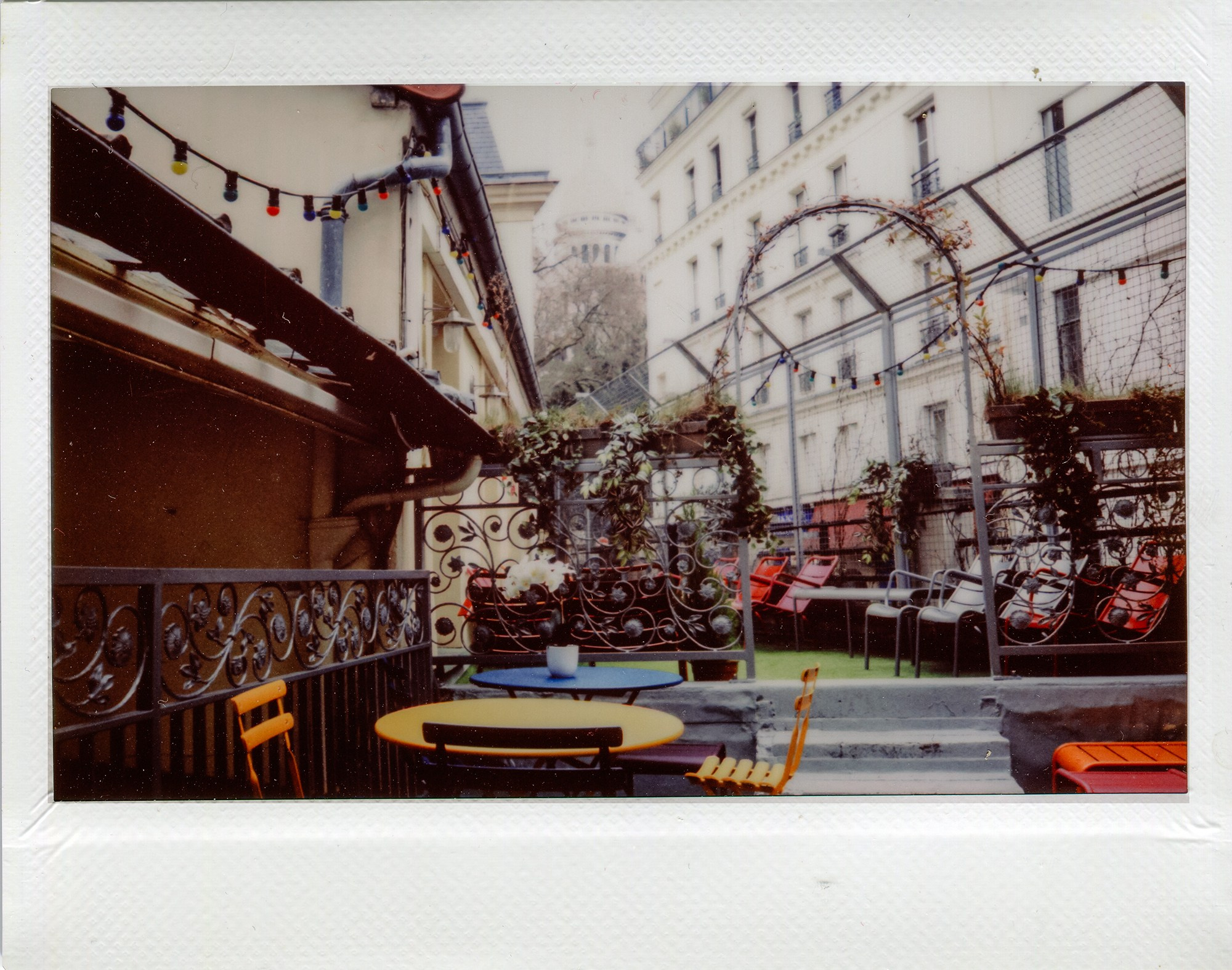 Paris photofilm slide. Iraogo