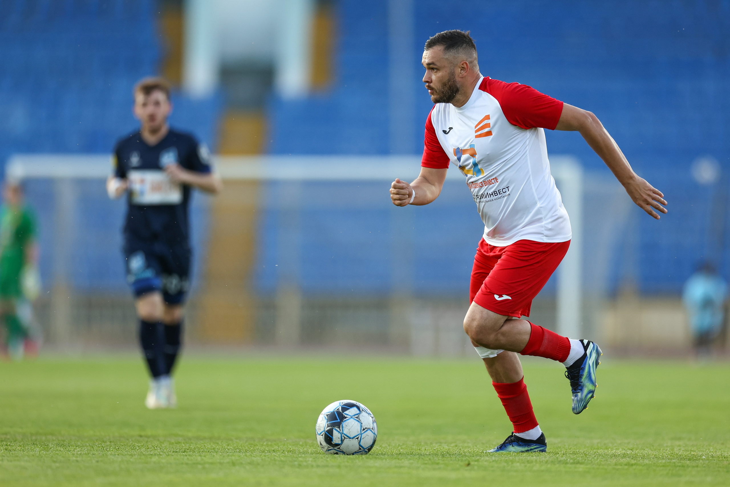 Благотворительный футбольный матч Друзья Бурмистрова vs ФК Fight Nights. Спортивный репортажный фотограф Казань Нафис Сиразетдинов