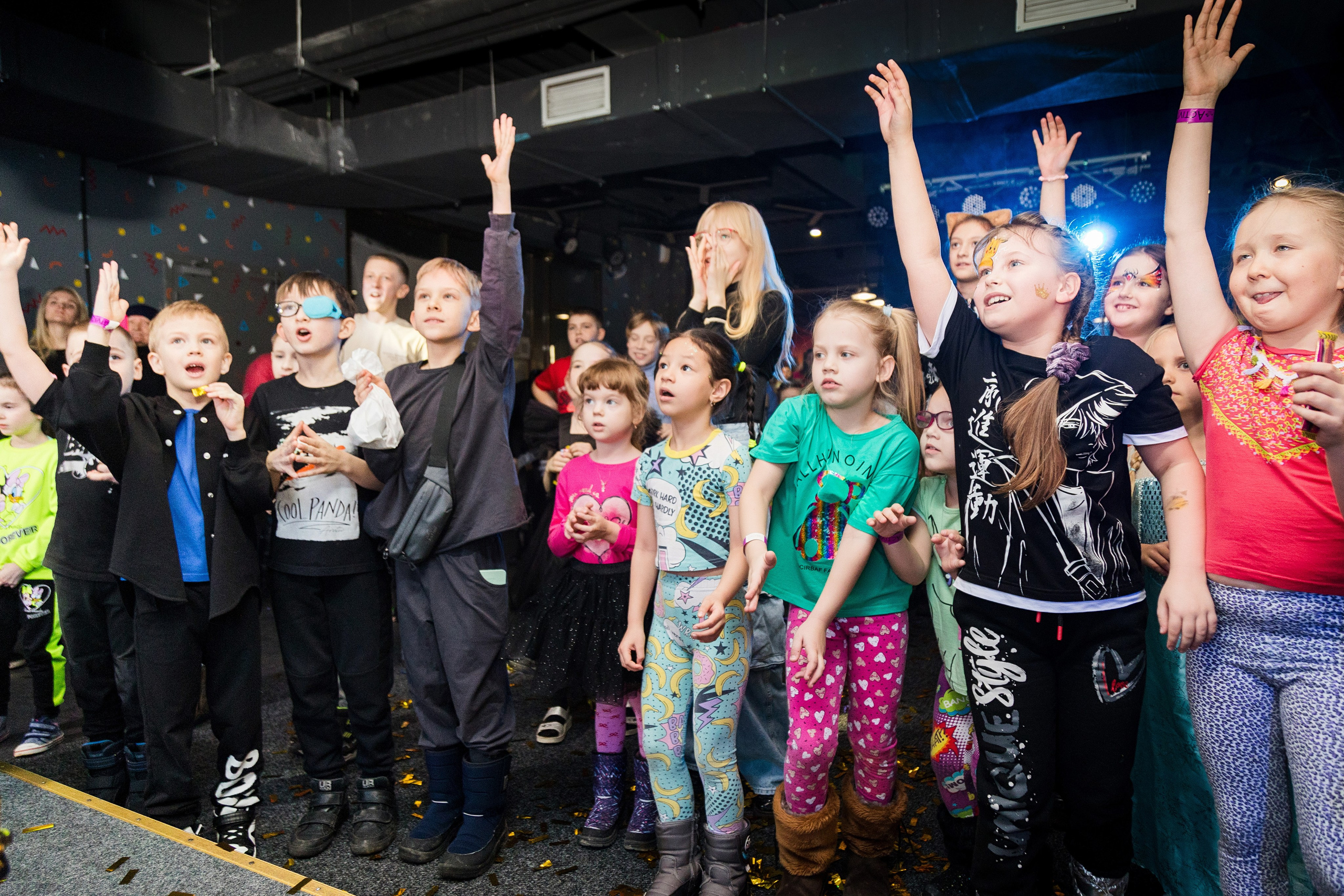 Арлекину 18 лет. Детский фотограф видеограф в Хабаровске Михаил Орлов