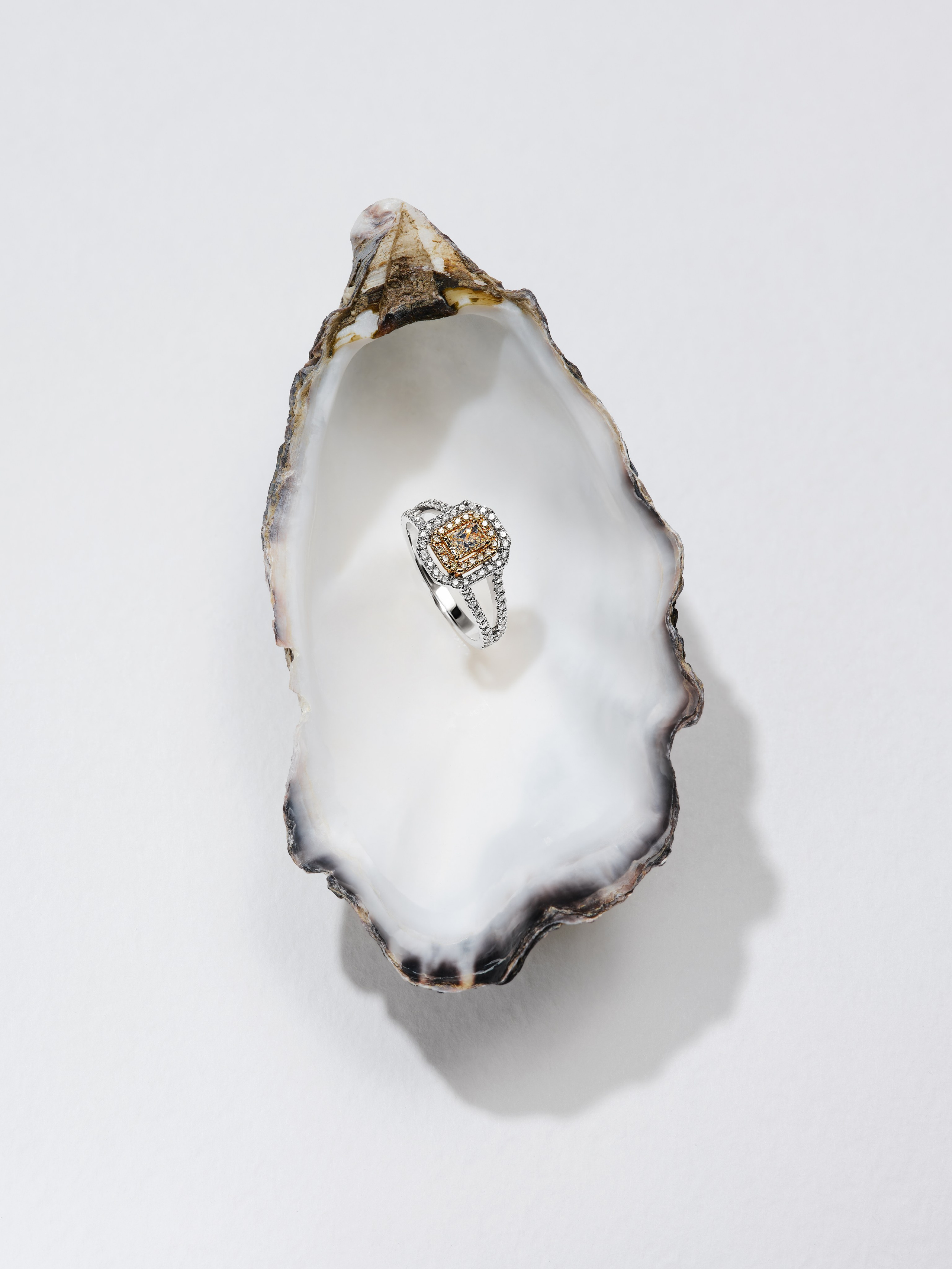 GENUINE MIRACLE GEWELLERY. Асель Рембекова