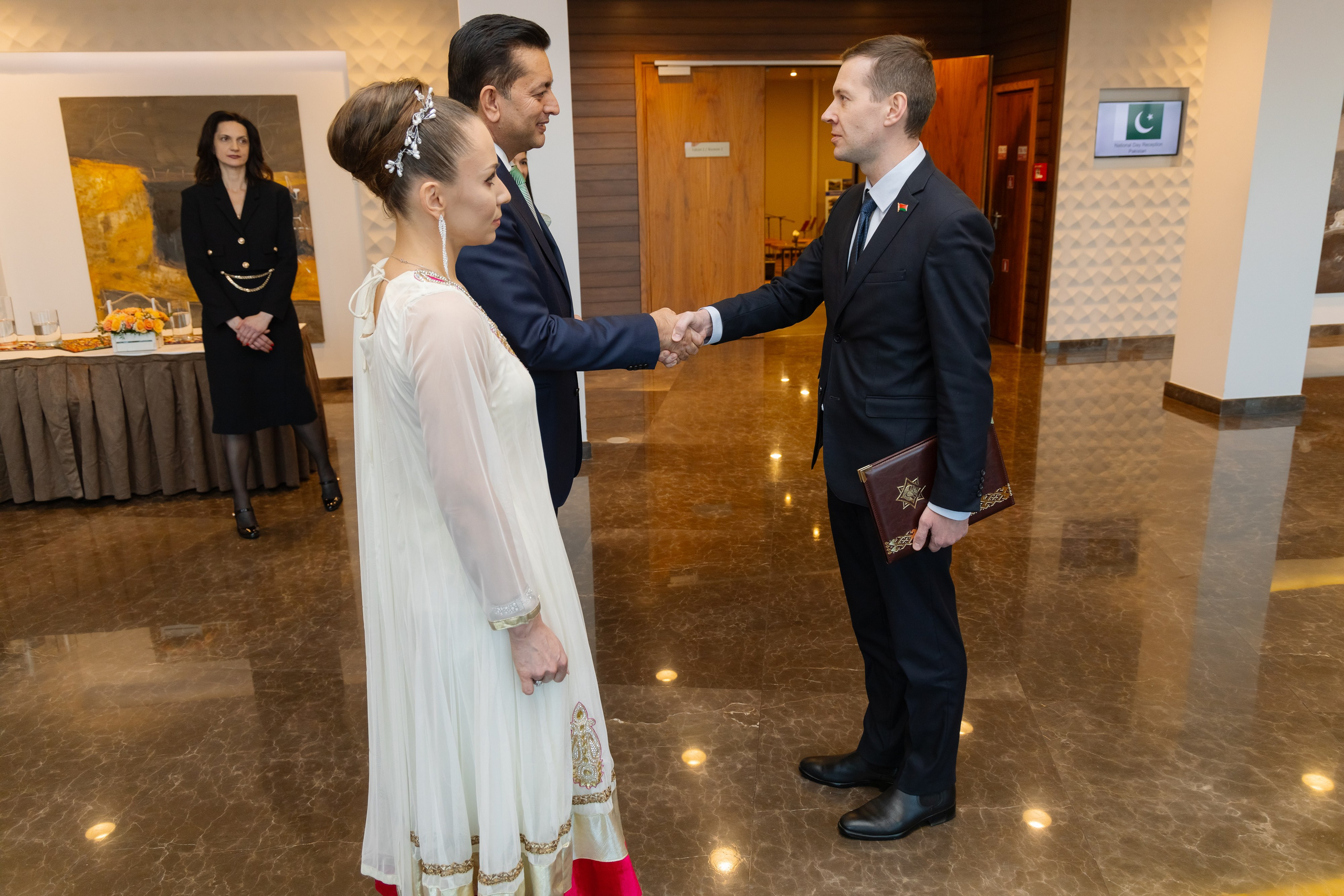 Фотосъемка делегации Пакистана в Беларуси в отеле Марриотт. Свадебный фотограф в Минске/Беларуси Сергей Спиридонов