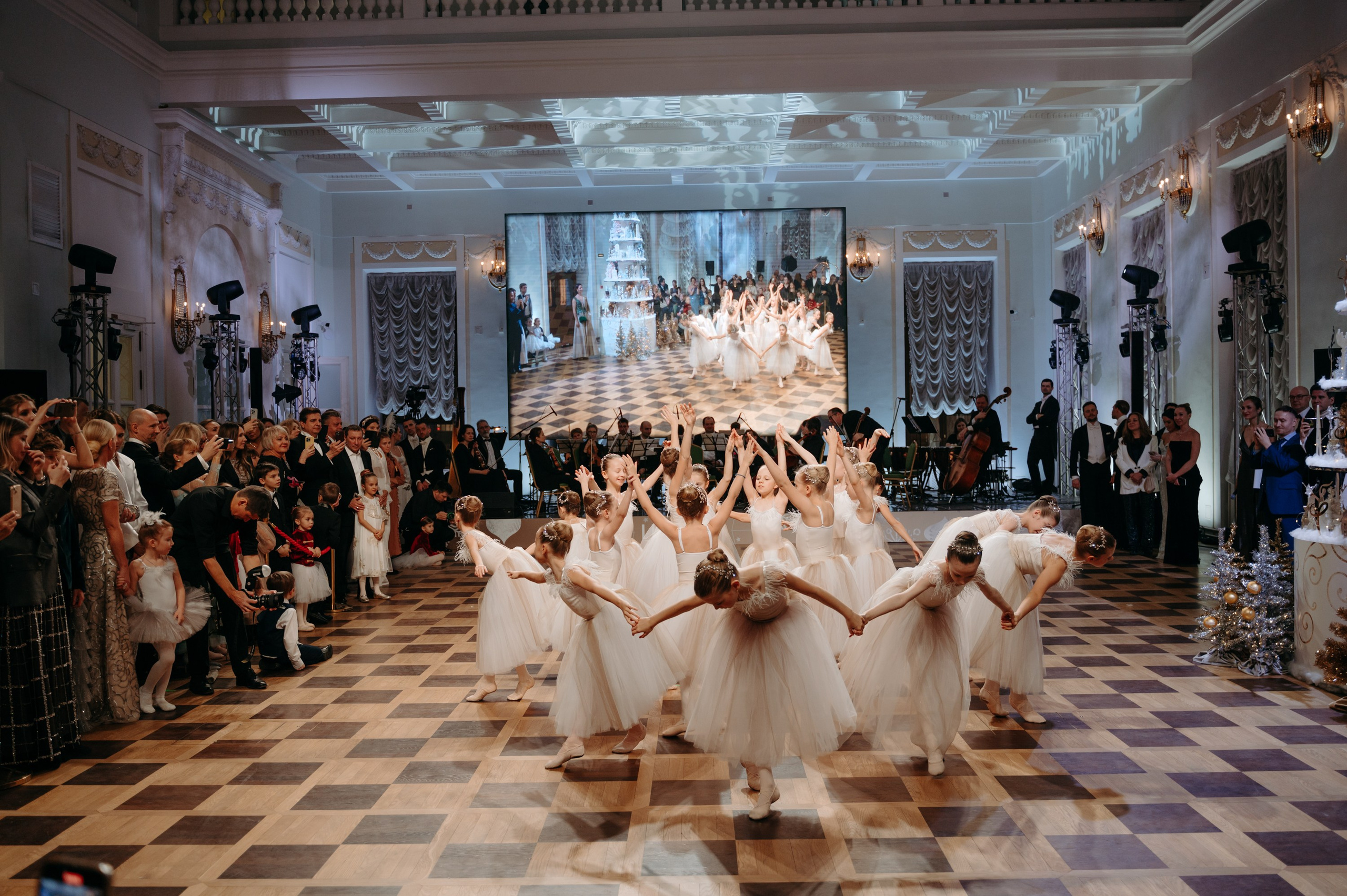 Центральная Балетная Школа зимний бал. Фотограф в Москве Илья Максимов