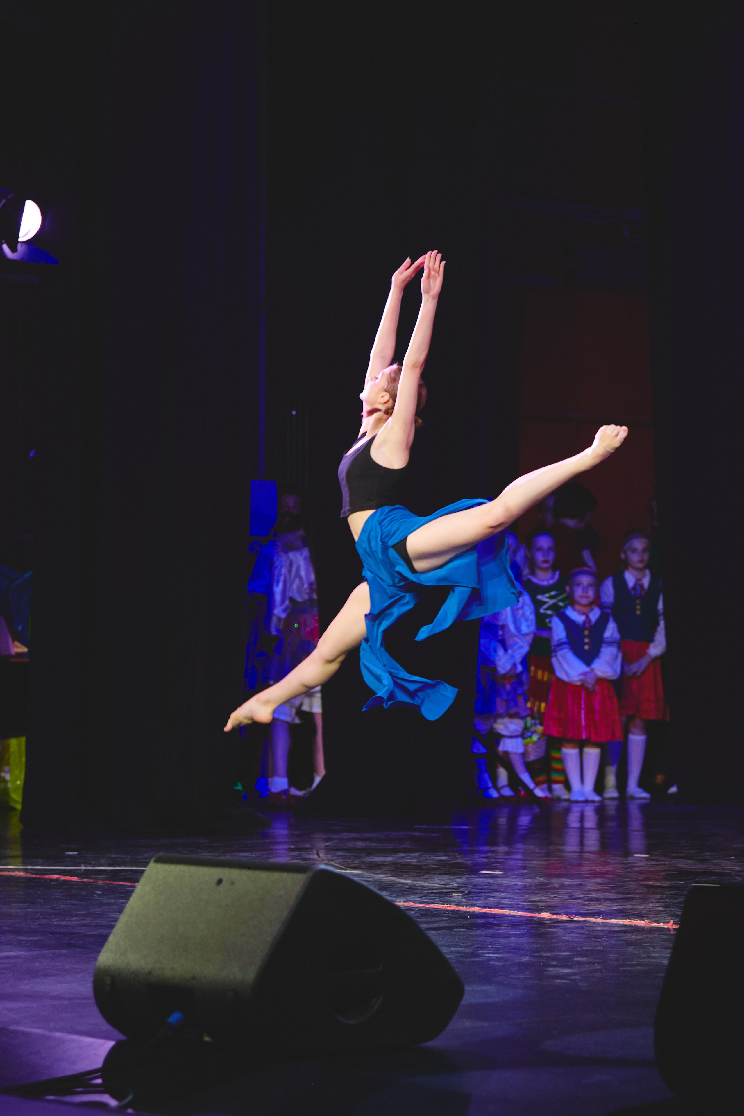 Сцена. Фотограф видеограф широкого профиля Денис Захаров