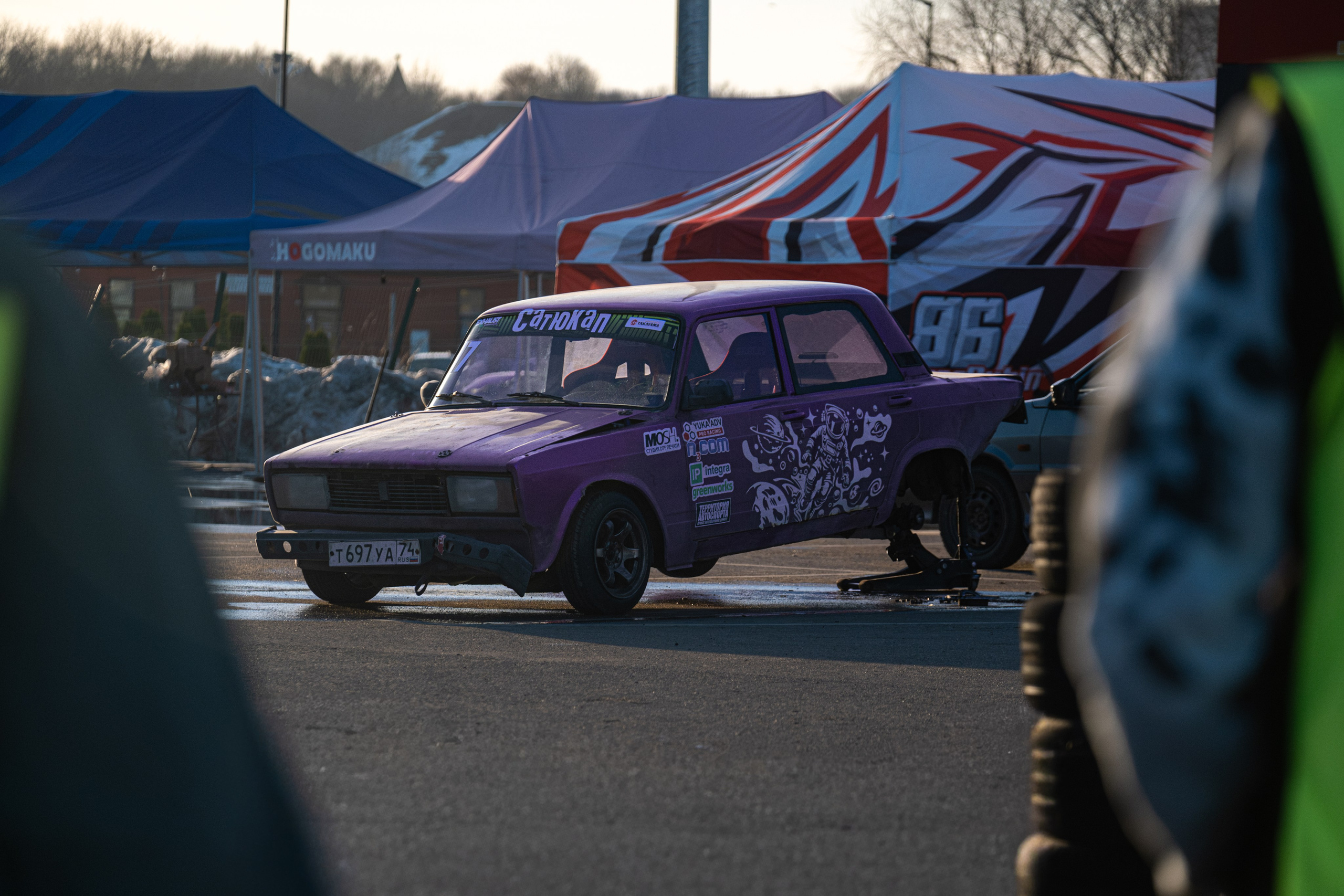 Спортивная автомобильная съемка. Malenkyia