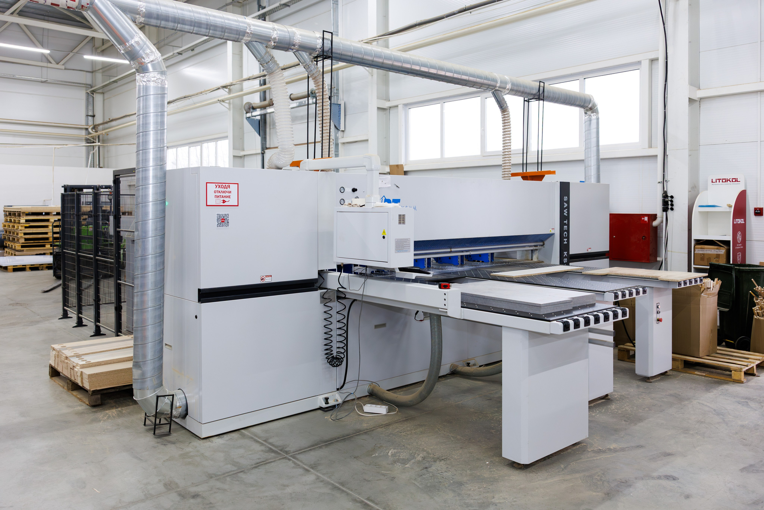 Съемка контента для рекламно-производственной фирмы «Дека» (2025). Репортажный и портретный фотограф в Ярославле Константин Горбачев