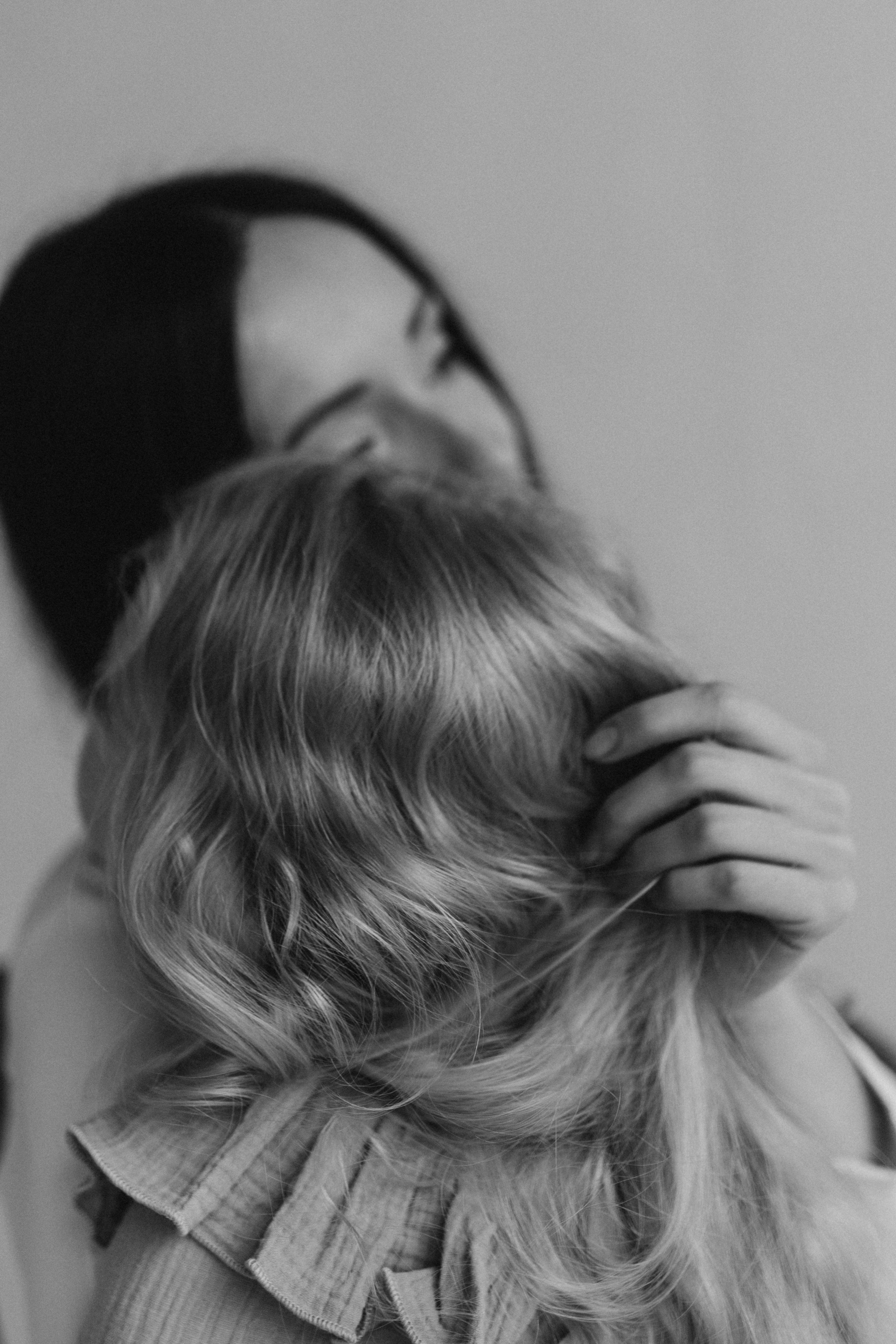 Маша и Марина — минимализм