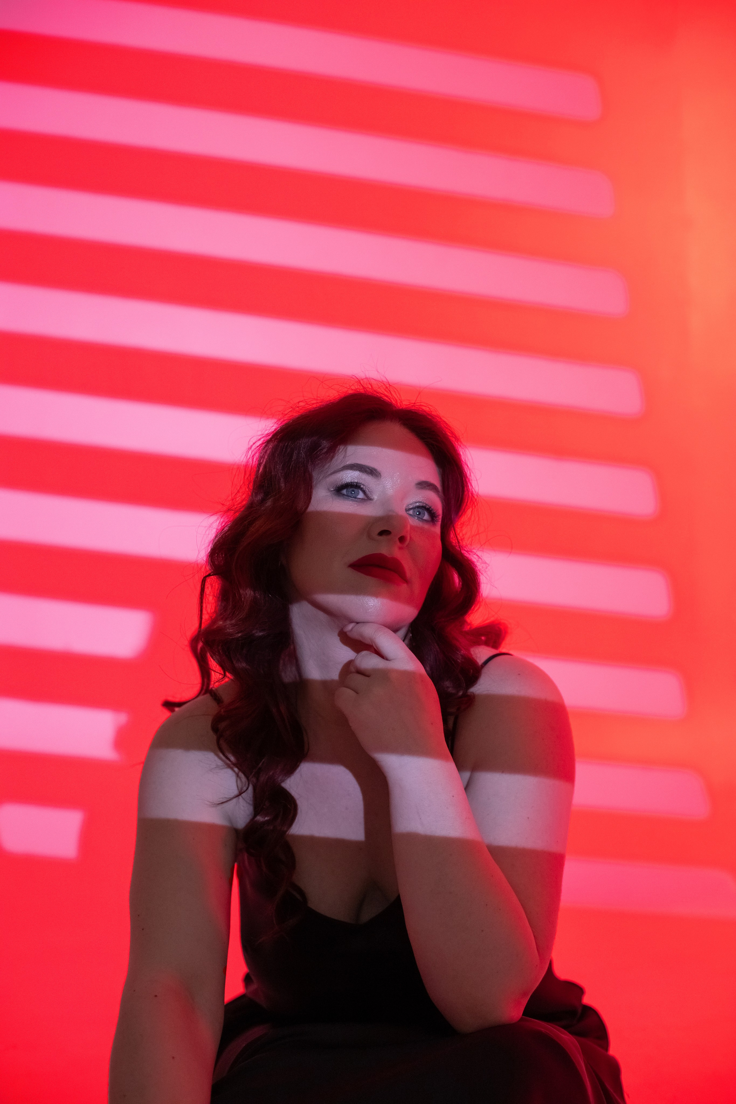 Женская фотосессия в студии. Контентный фотограф в Перми Натали Кытманова